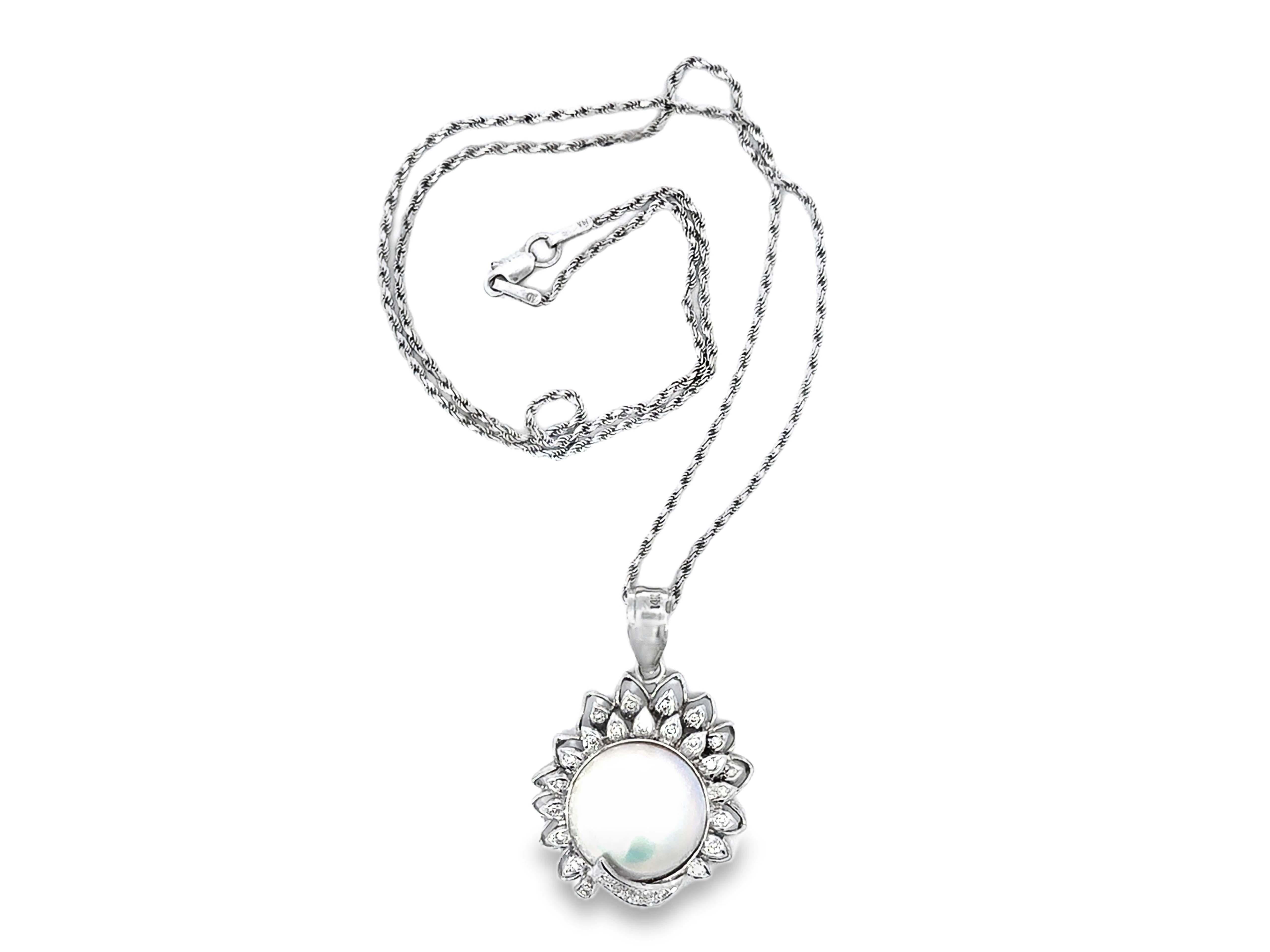 Mabe Pearl Diamond Necklace 14k White Gold For Sale 2