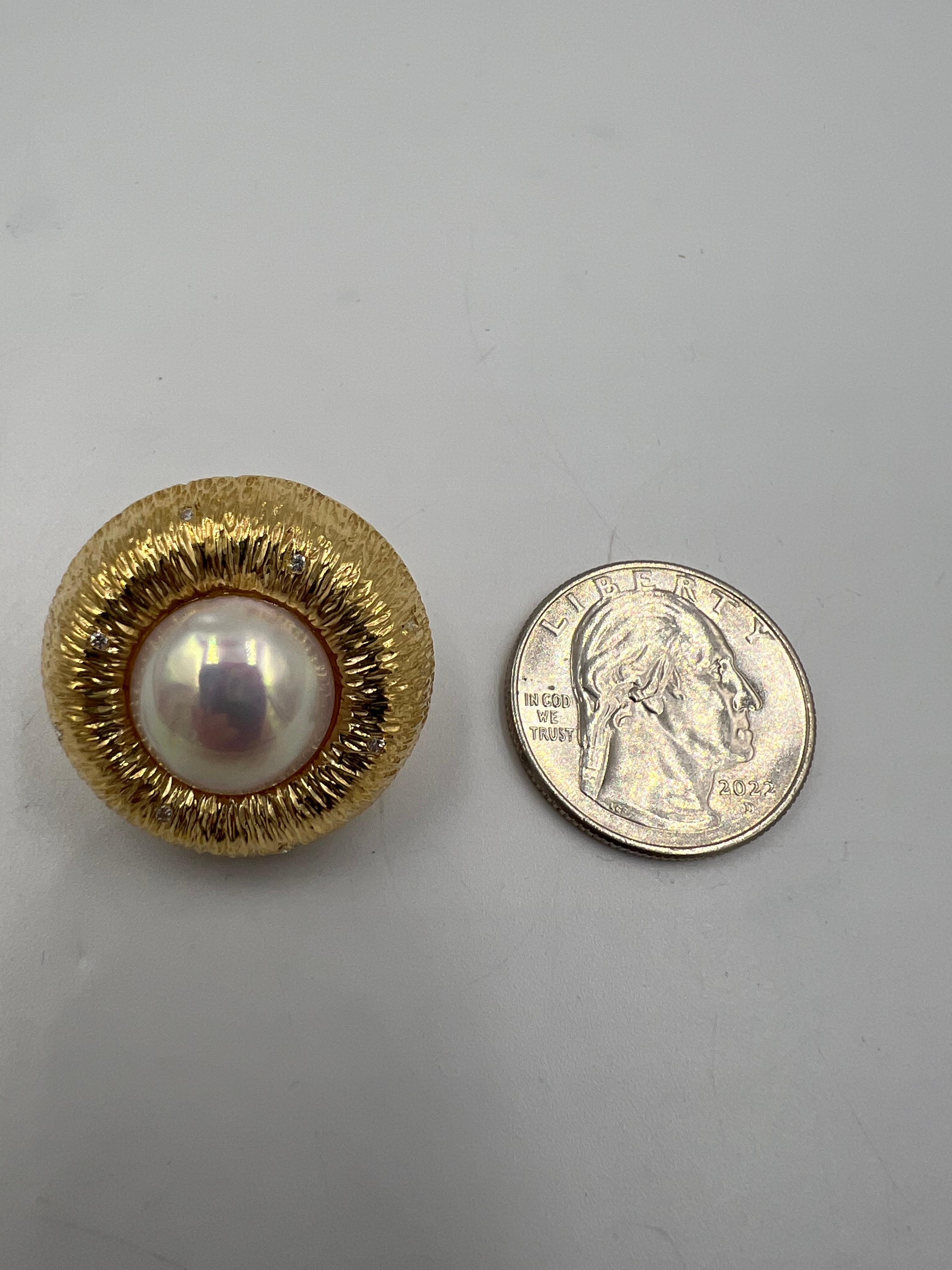 Women's or Men's 1990s Mabe Pearl Diamond Yellow Gold Earrings For Sale