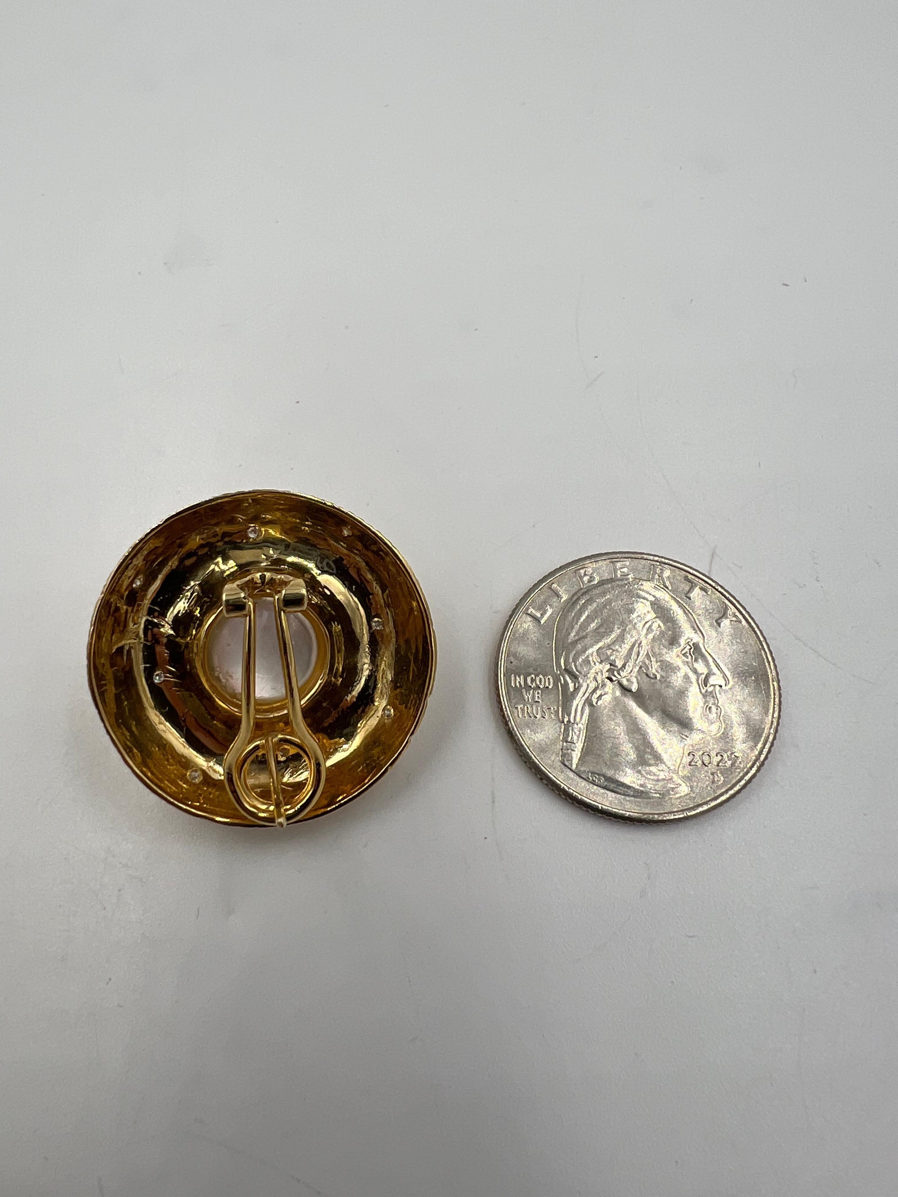 1990s Mabe Pearl Diamond Yellow Gold Earrings For Sale 1
