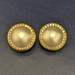 Mabé Pearl, Diamond, Yellow Gold Stud Earclips