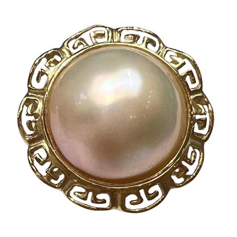 Ring aus 14 Karat Gelbgold mit Würfelperlen im Angebot
