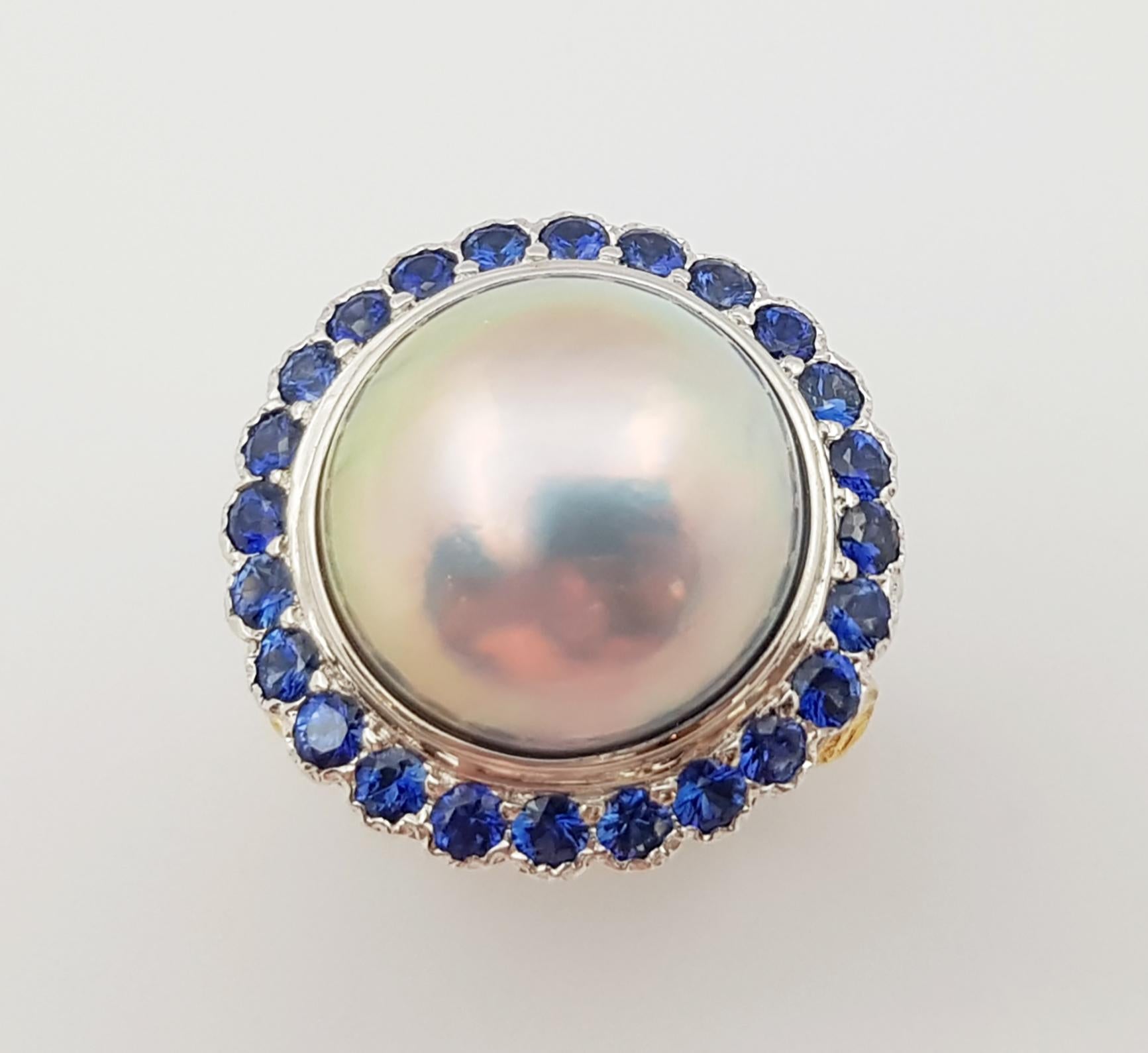 Women's Mabe Pearl with Blue Sapphire Ring Set in 18 Karat White Gold Setting For Sale