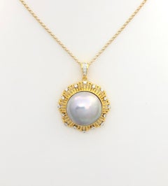 Mabe Pearl with Diamond Pendant Set in 18 Karat Gold Settings