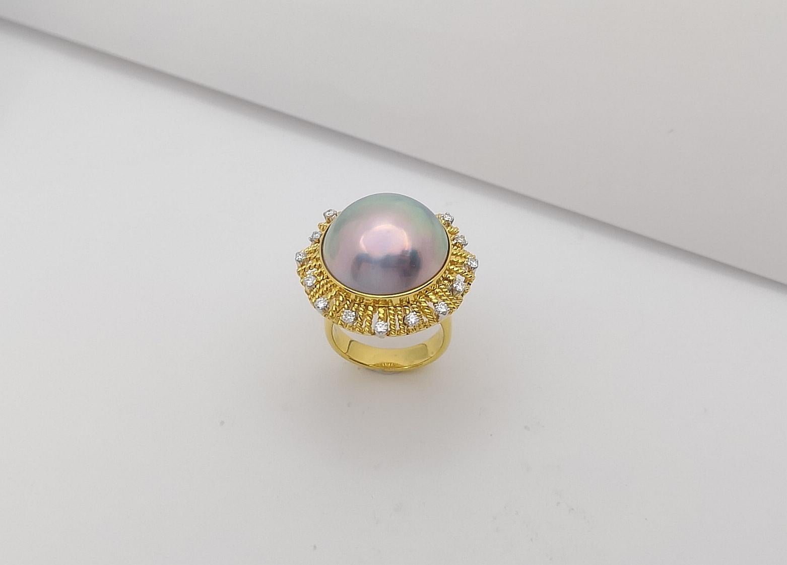 Mabe Pearl with Diamond Ring Set in 18 Karat Gold Settings For Sale 3