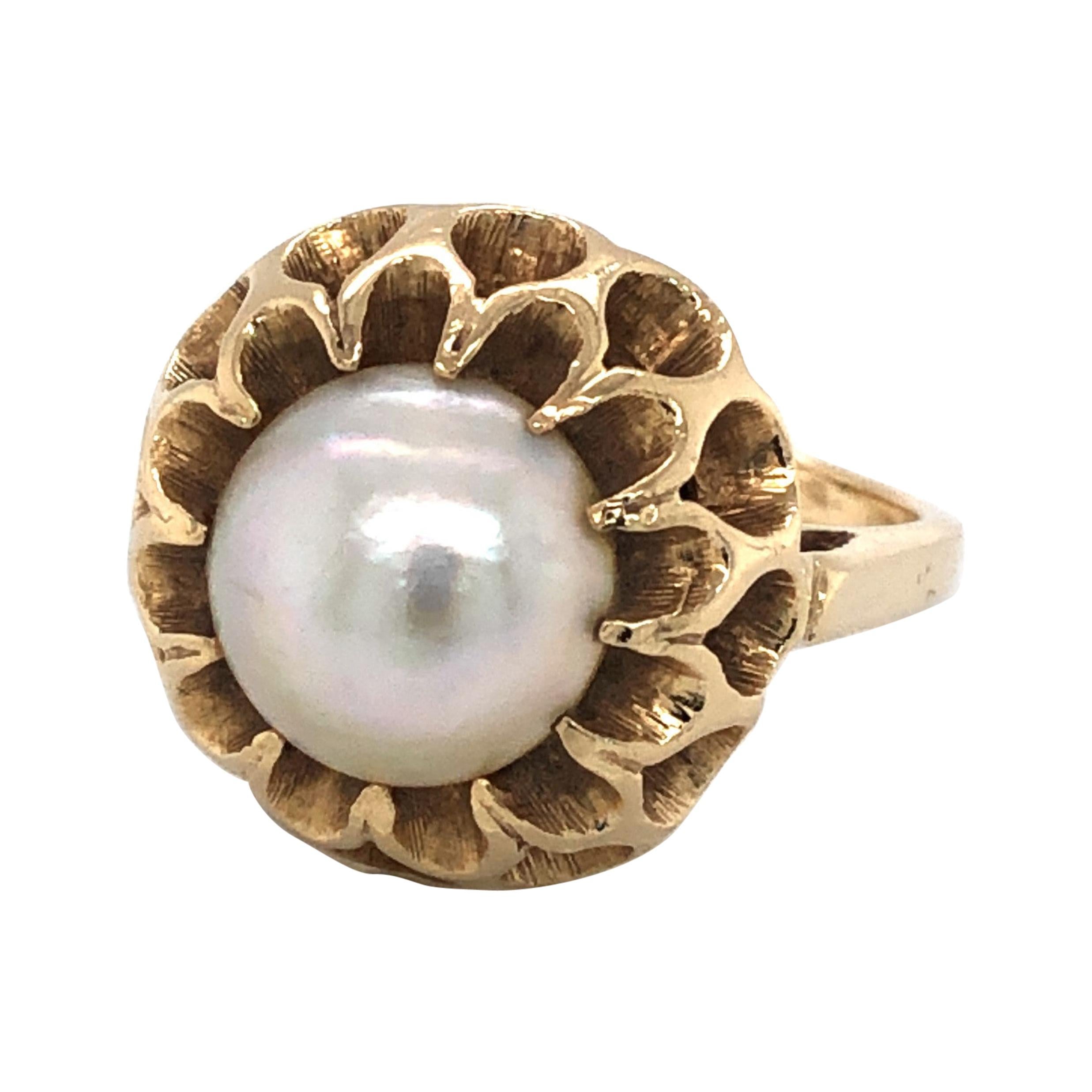 Mabe Pearl Yellow Gold Flower Cocktail Ring