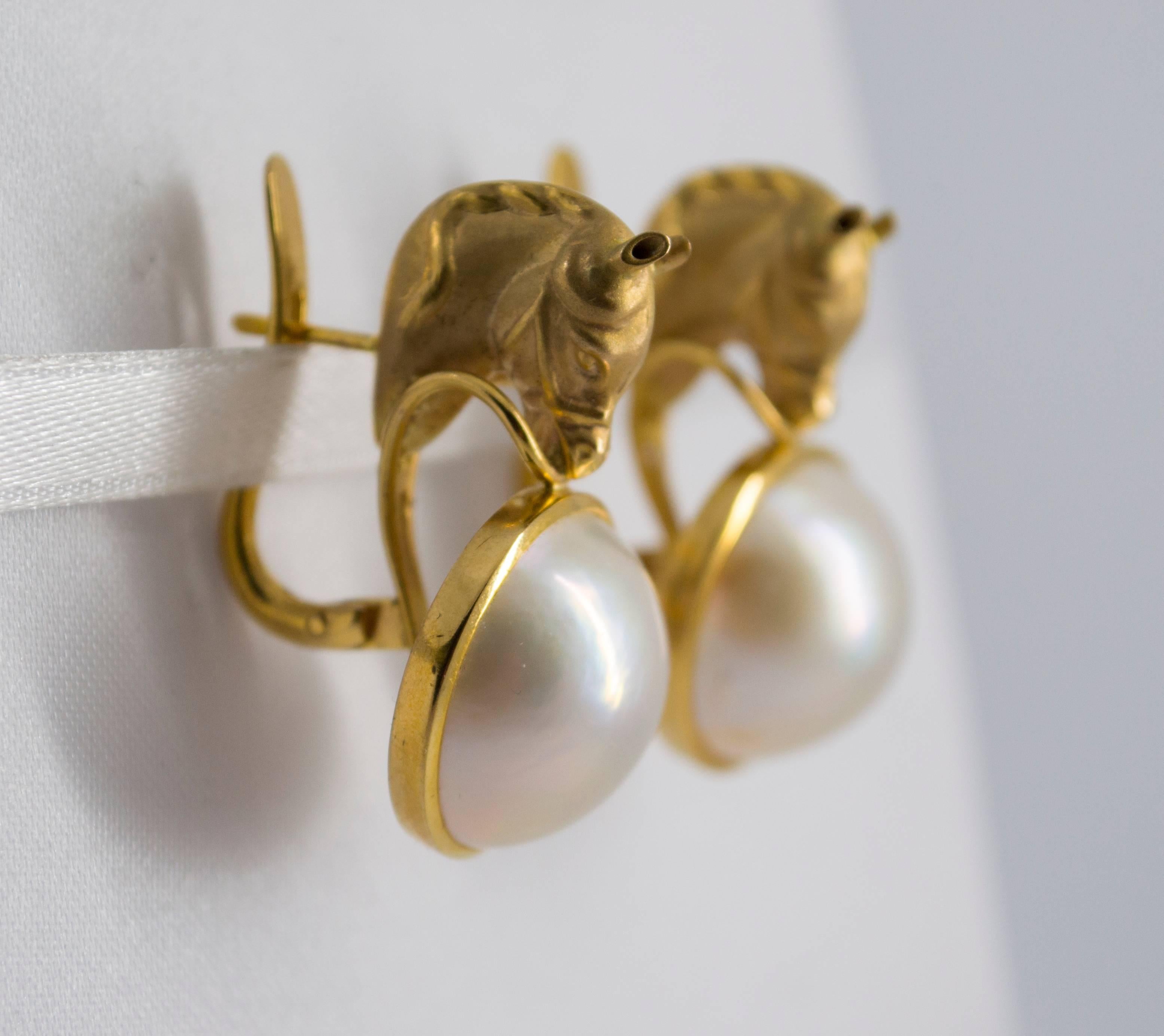 Women's or Men's Modern Mabe Pearl Yellow Gold Horses Lever-Back Dangle Earrings