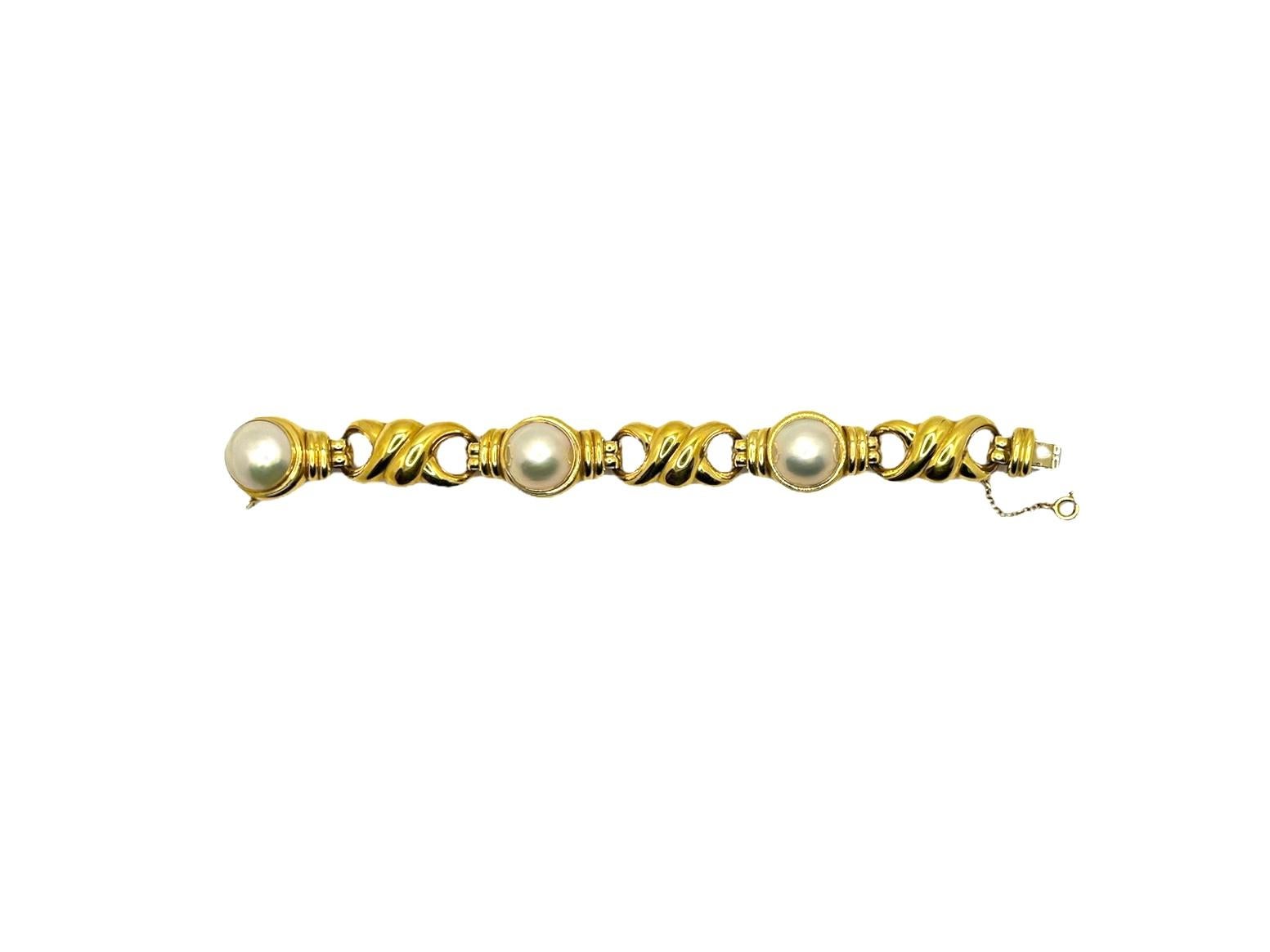 Mabe Pearls 18 Karat Yellow Gold Link Bracelet In New Condition For Sale In Cattolica, IT