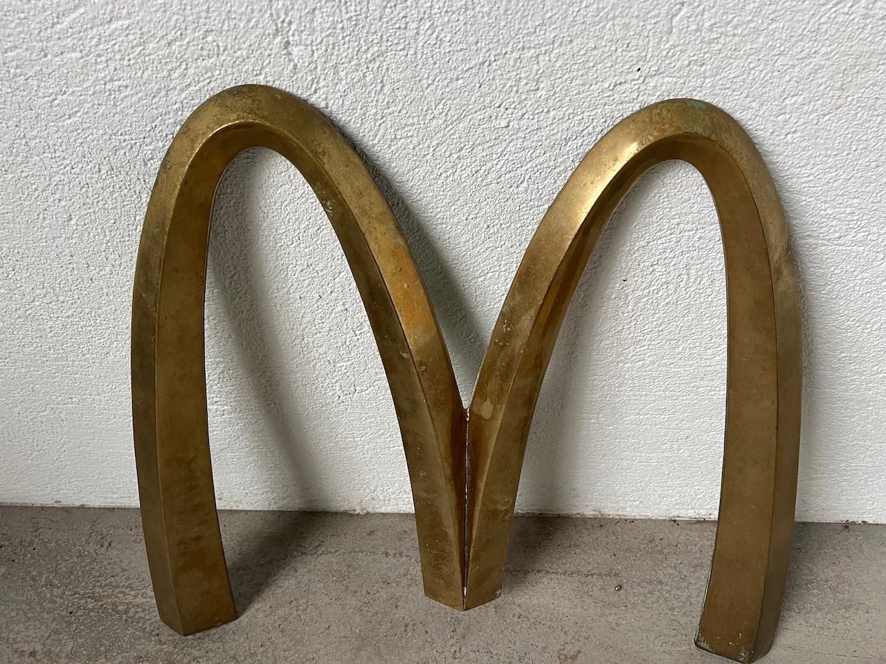  Mac Donald's sign in solid brass, circa 1970 In Good Condition In LYON, FR