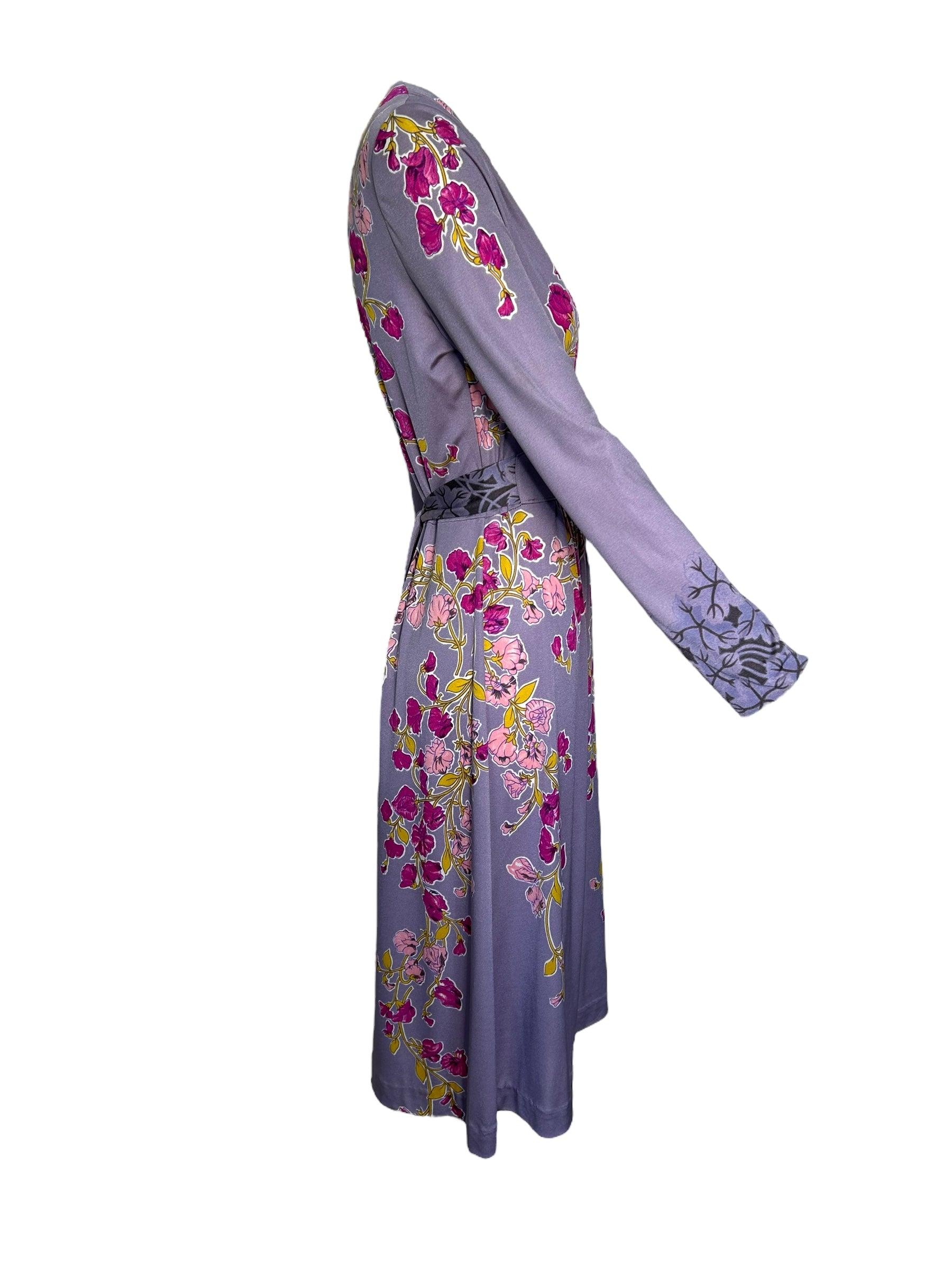 Gray Mac Tac Lavender Floral Print Jersey Knit Tie Dress, 1970s For Sale
