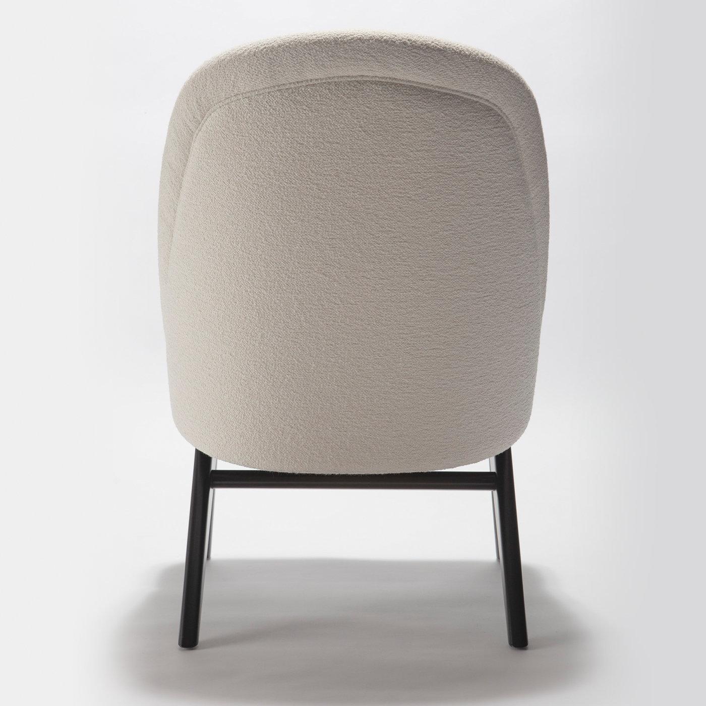 Italian Macao White High Lounge Chair For Sale