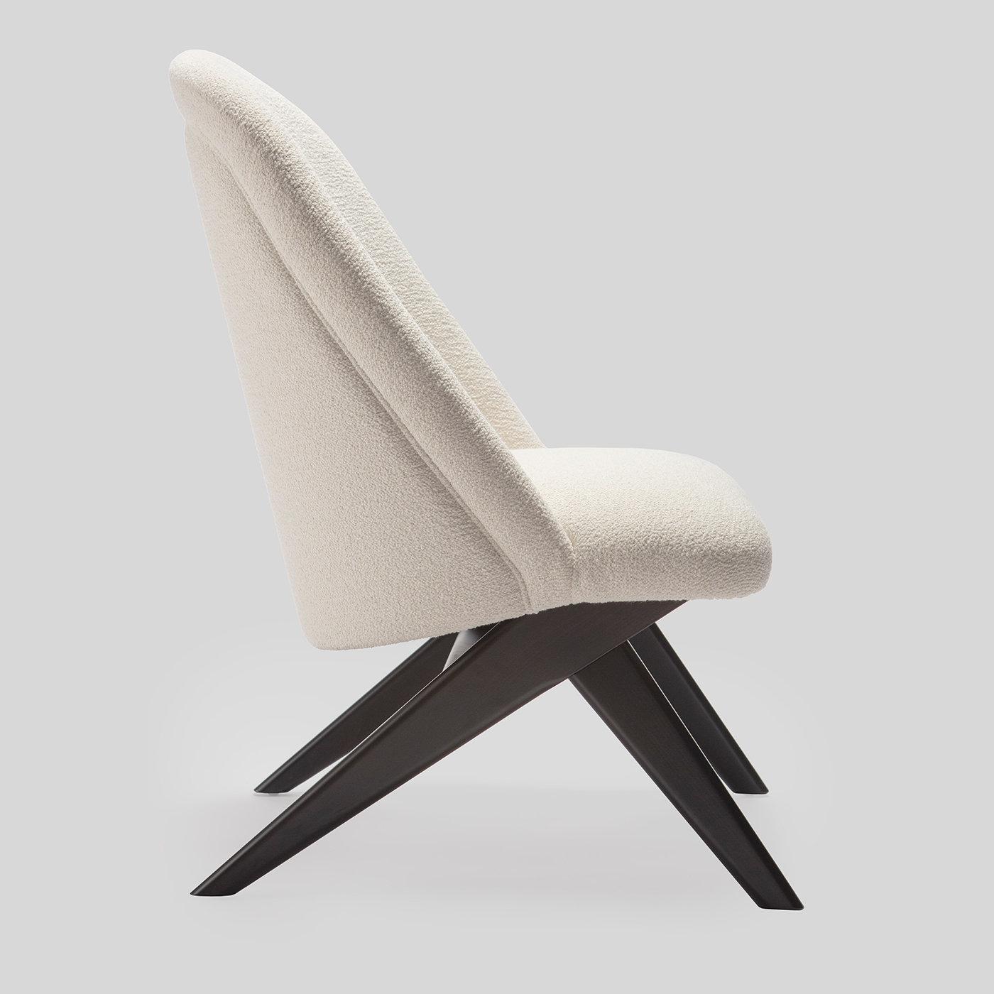 Macao White High Lounge Chair In New Condition For Sale In Milan, IT