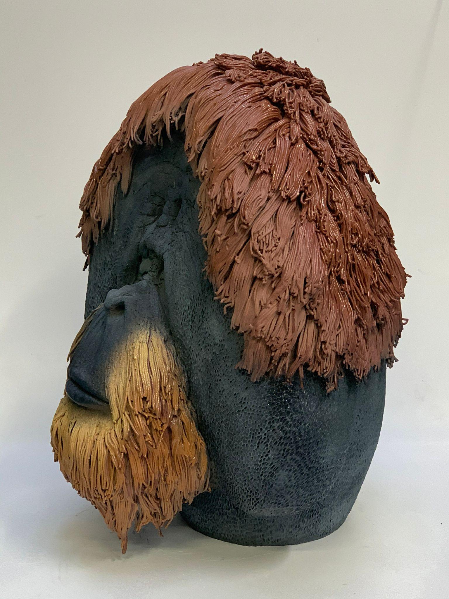 Macaco artesanal, centro de mesa de cerámica, diseño hecho a mano en Italia, 2021 Moderno en venta