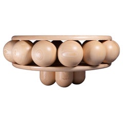 Tavolino rotondo Macaroon, moderno, scultoreo, Wood Wood, in stock