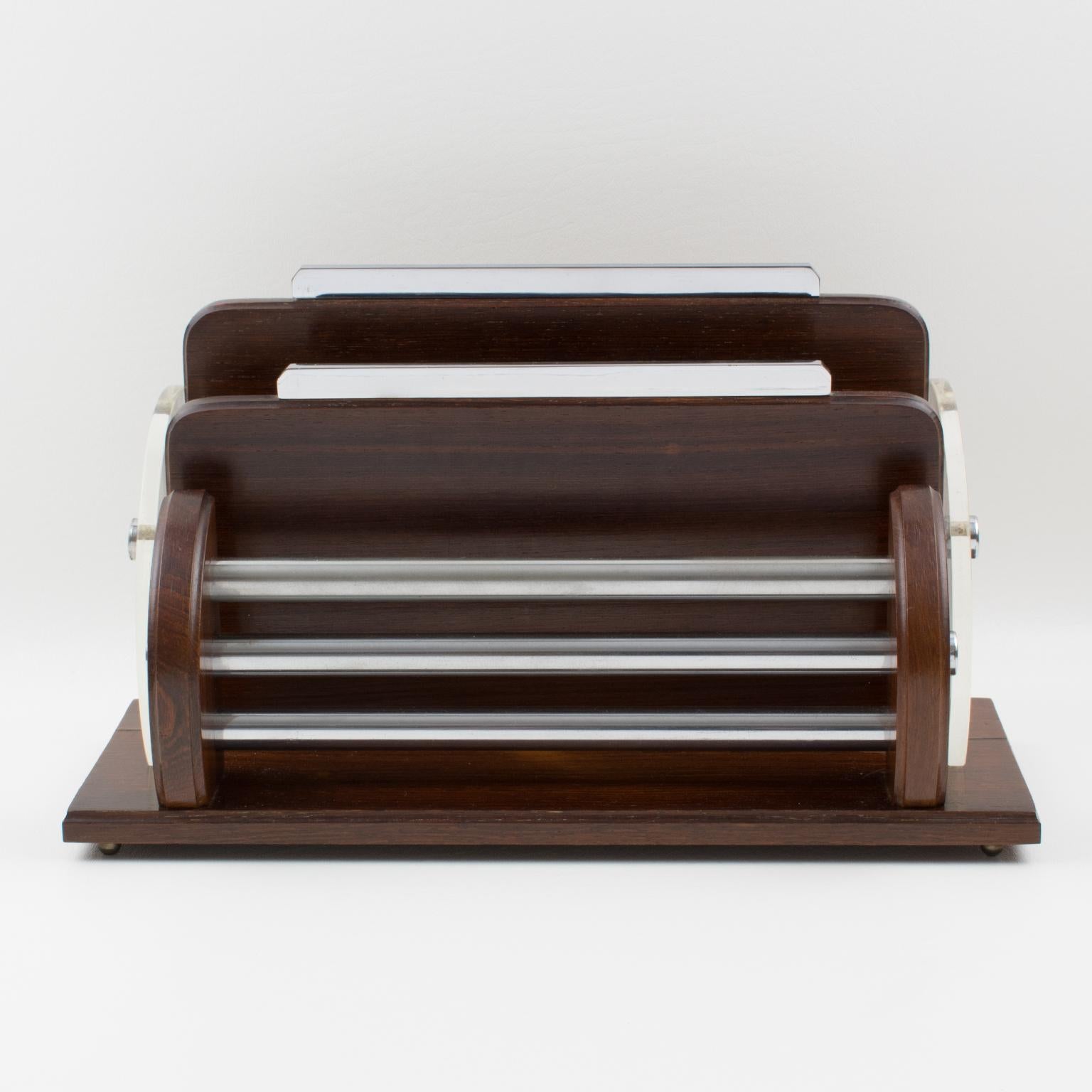 Portalettere accessorio da scrivania in Macassar, cromo e lucite, circa 1940 in vendita 4