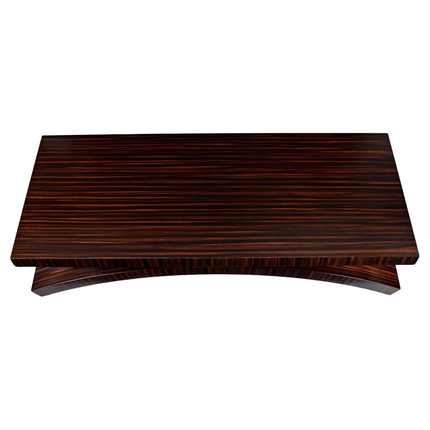 Américain Table basse en arc d'ébène de Macassar de Michael Vanderbyl pour Boiler Domicile en vente