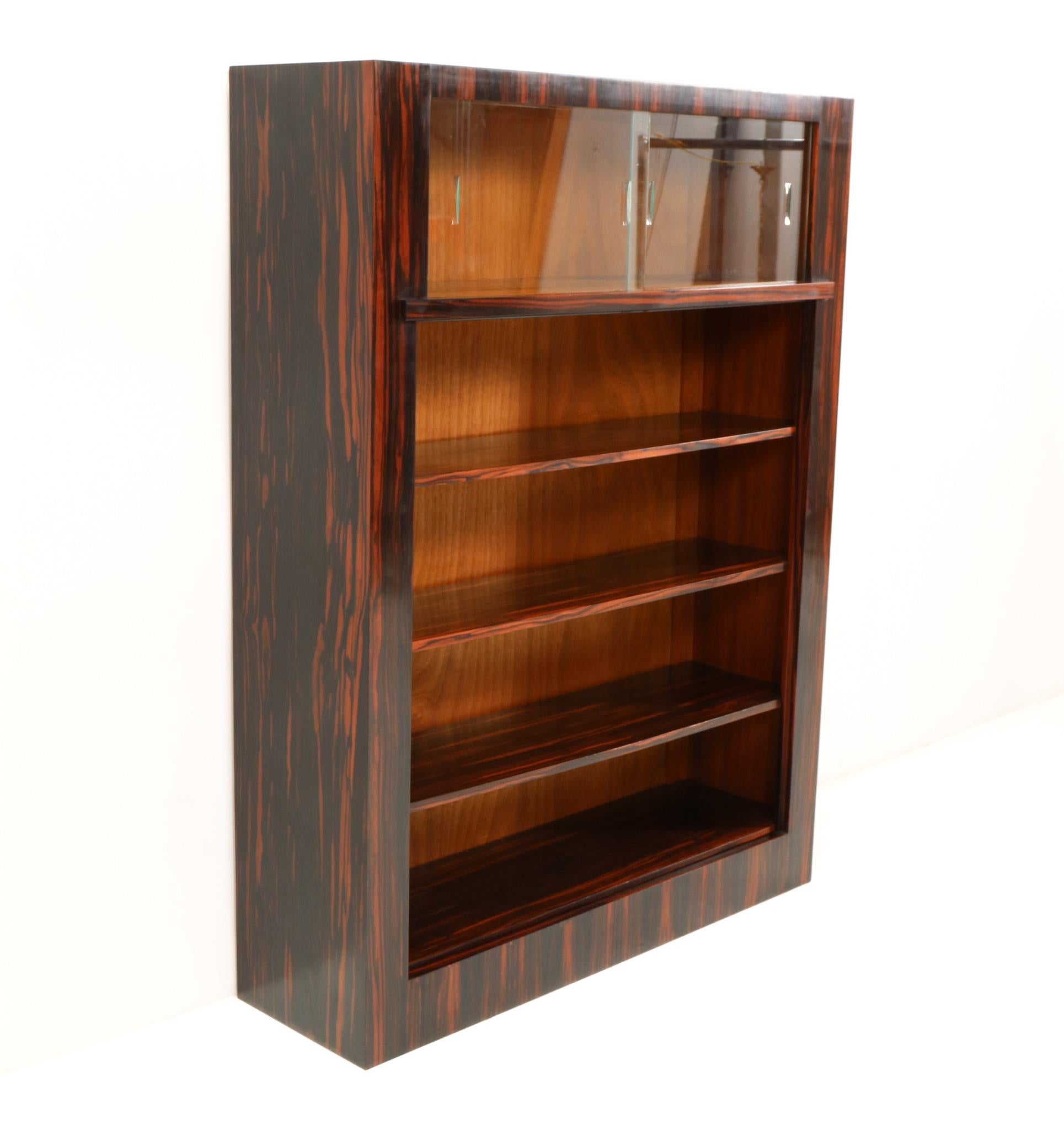 Dutch Macassar Ebony Art Deco Modernist Bookcase by Hendrik Wouda for Pander, 1920s