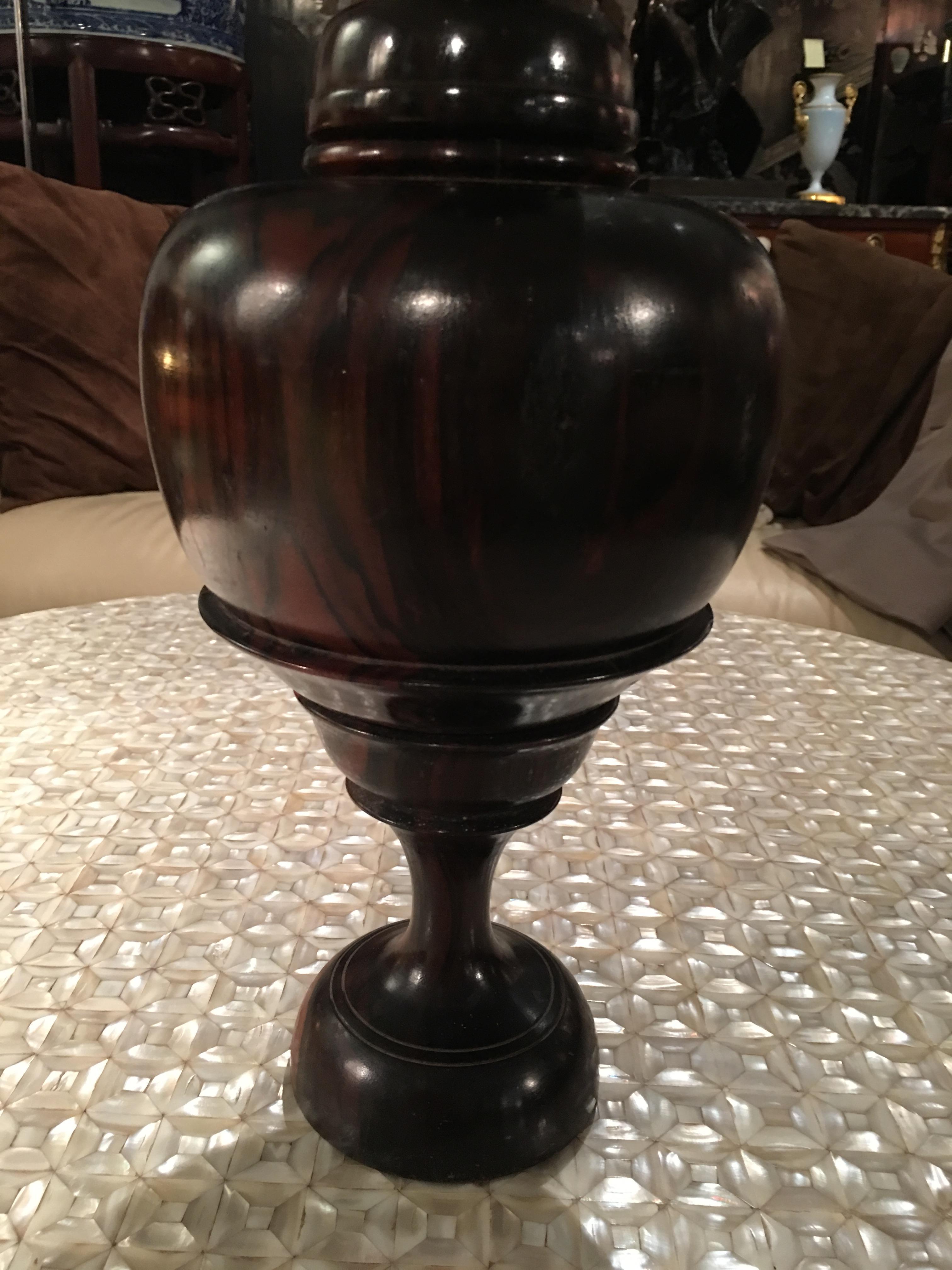 Macassar Ebony Sculpture, 20th Century For Sale 1