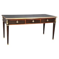 Bureau de style Louis XVI en placage d'ébène de Macassar avec plateau en cuir Directoire français 