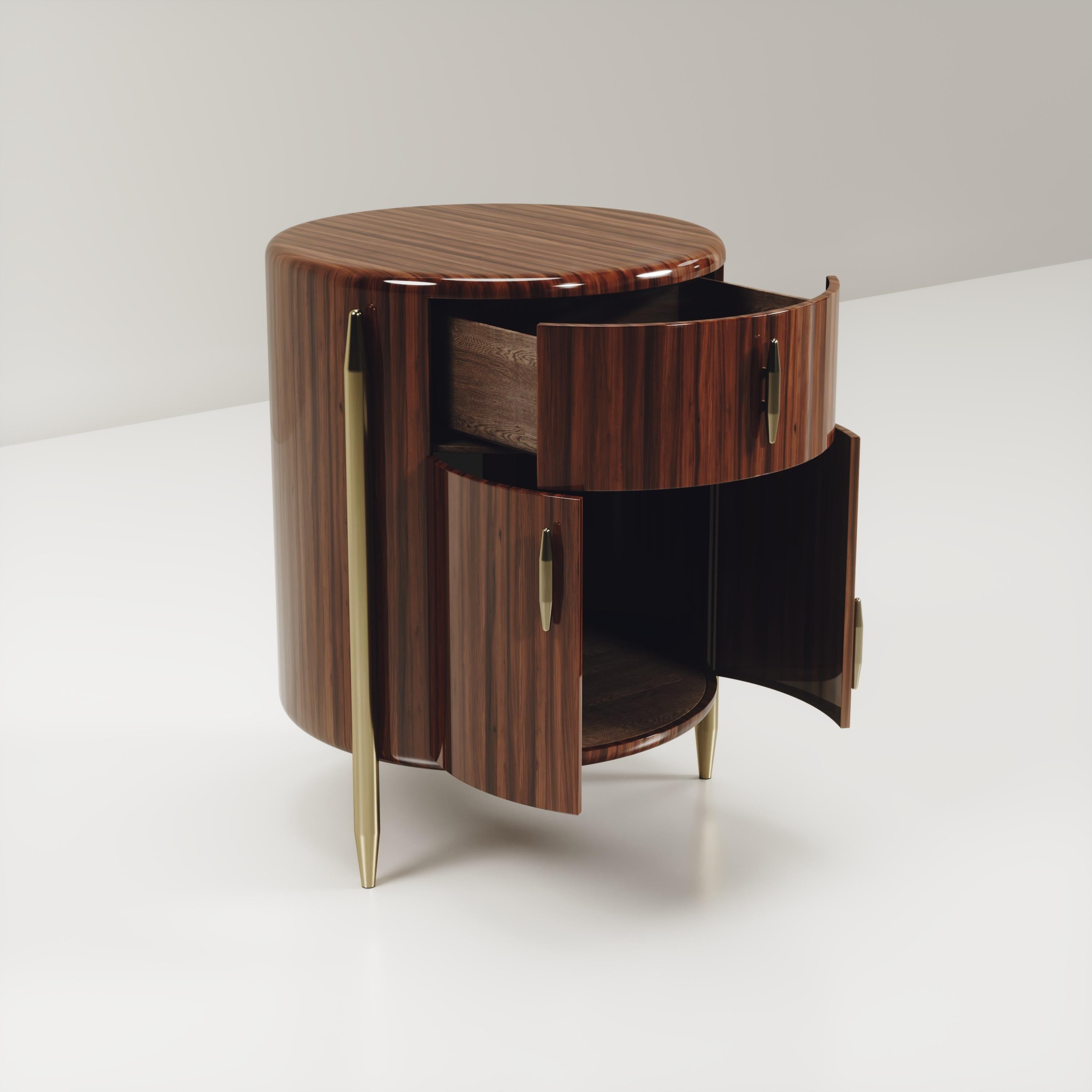 Macassar Wood Night Stand with Brass Accents by Kifu Paris In New Condition For Sale In New York, NY