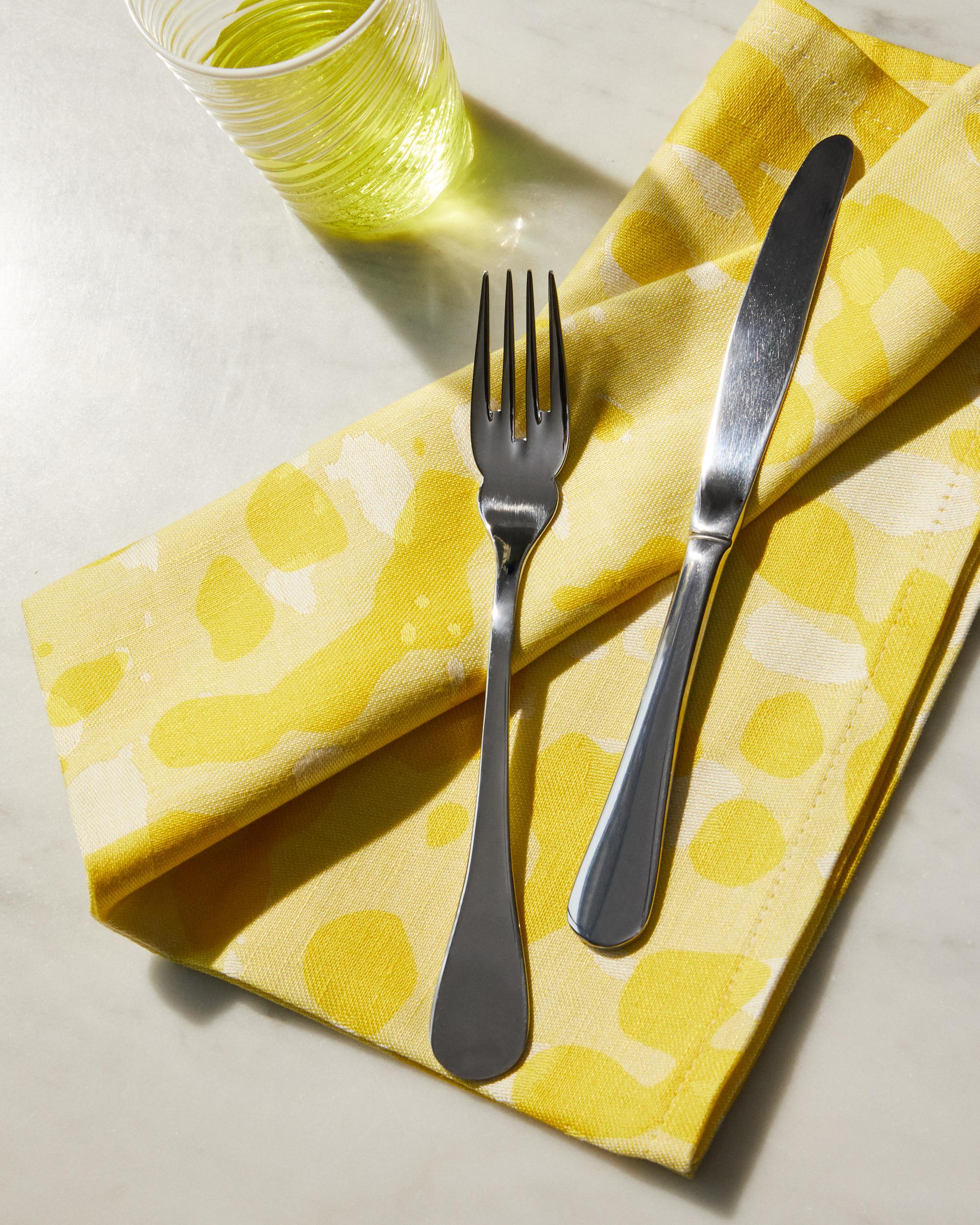 Contemporary Macchia su Macchia Pineapple Set of 6 Jacquard Napkins by Stories of Italy For Sale