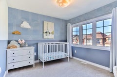 Carta da parati Macchiette Azzurro Pervinca - Collezione Les Petits