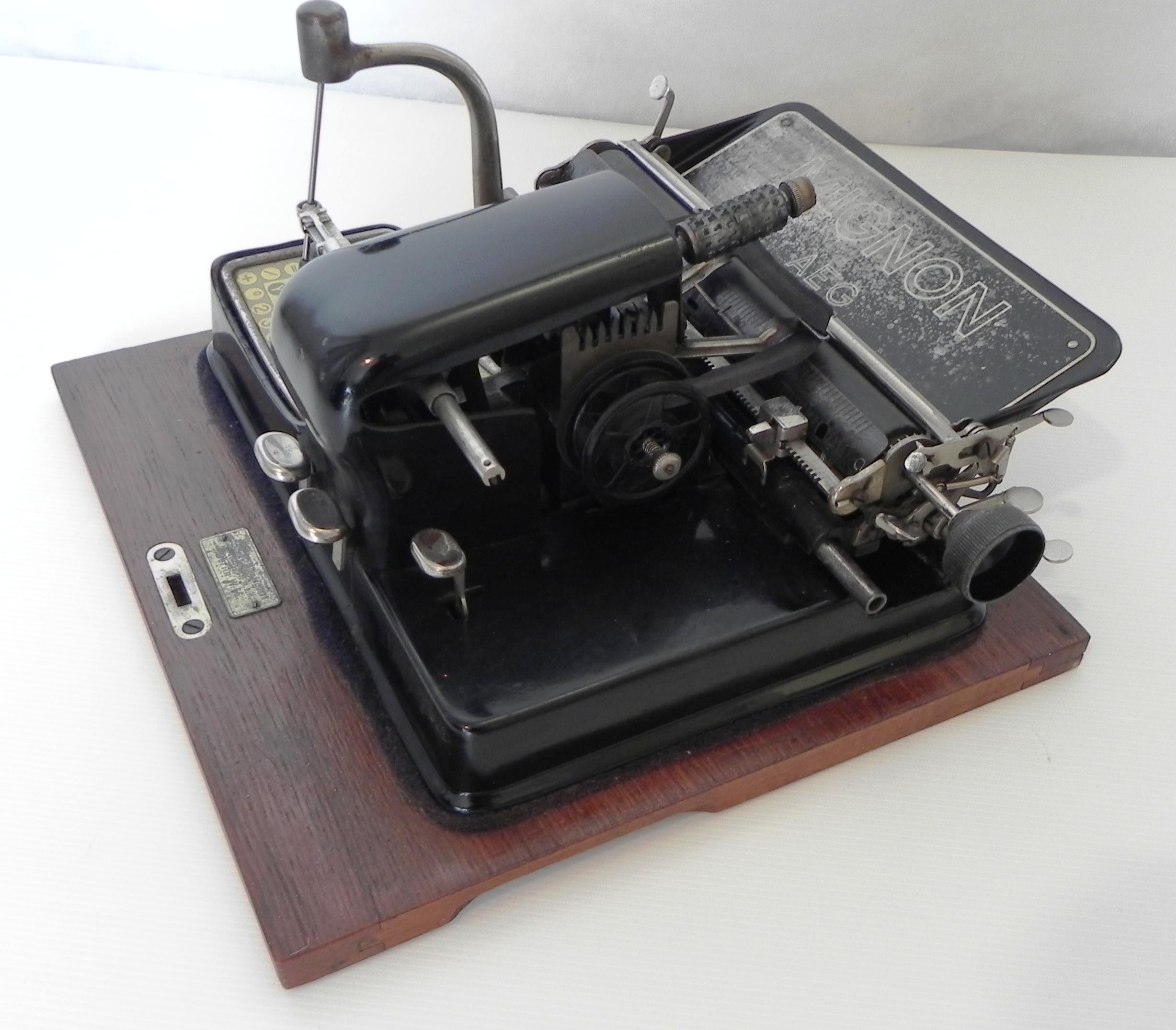 German aEG Mignon typewriter, 1920s. For Sale