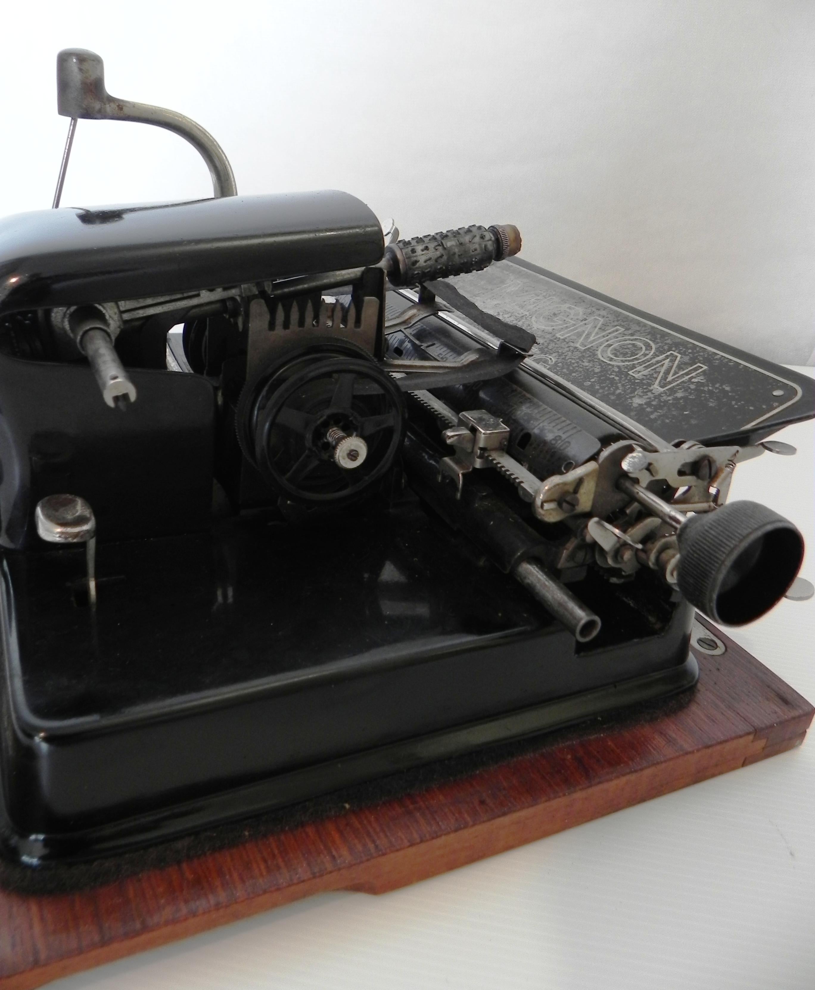 Other aEG Mignon typewriter, 1920s. For Sale