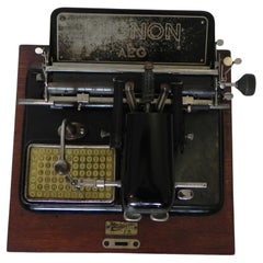 Antique aEG Mignon typewriter, 1920s.