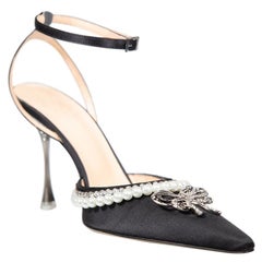 Mach 
Mach Black Satin Sophie Crystal Bow Heels Size IT 38.5