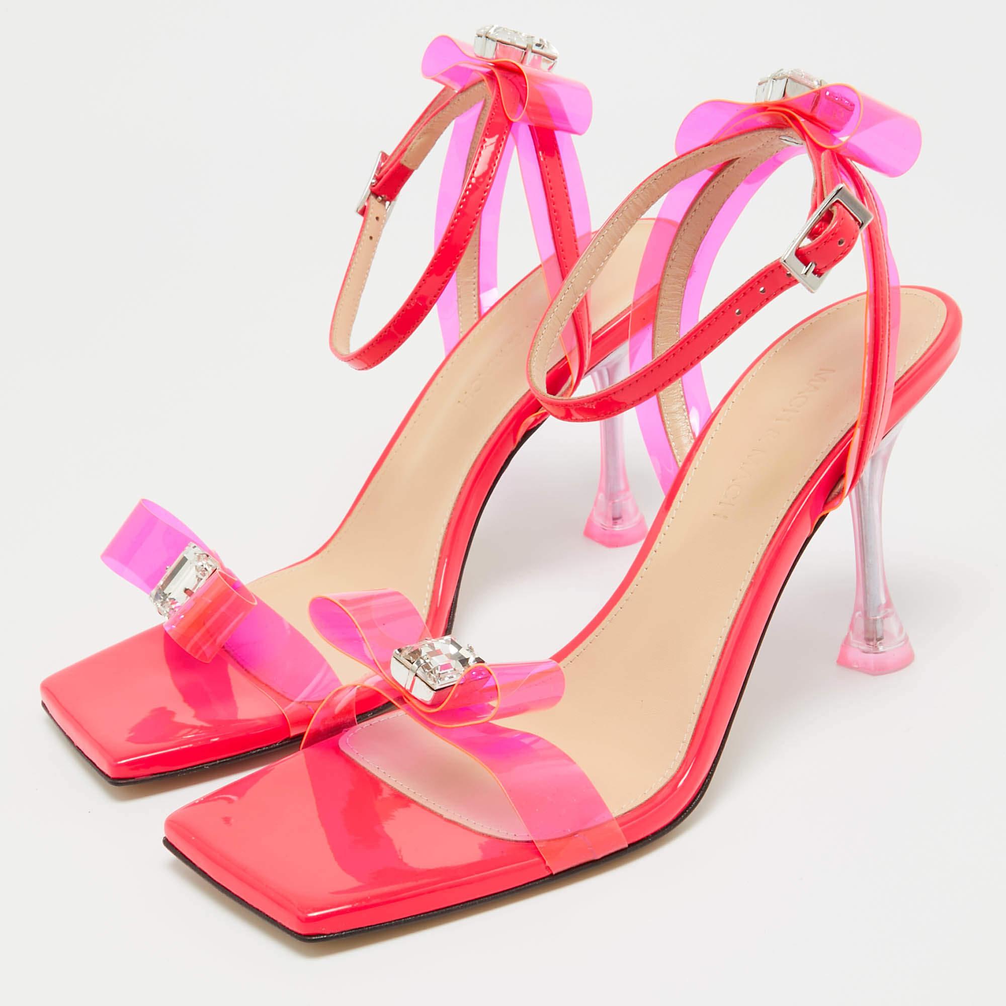 Mach & Mach Neon Pink PVC and Patent Leather French Bow Sandals Size 40.5 In Good Condition For Sale In Dubai, Al Qouz 2