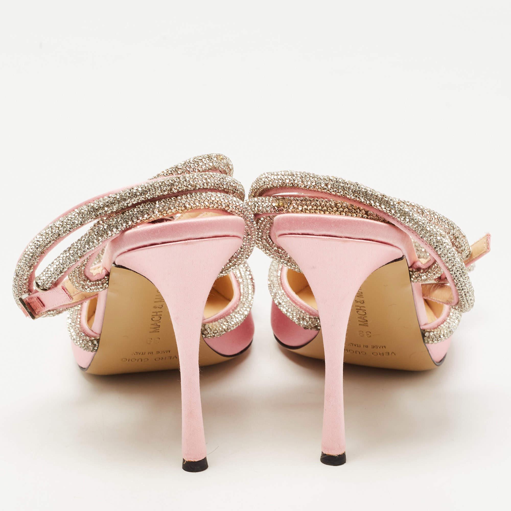 Mach & Mach Pink Satin Double Bow Crystal Embellished Pumps Size 39 In Good Condition In Dubai, Al Qouz 2