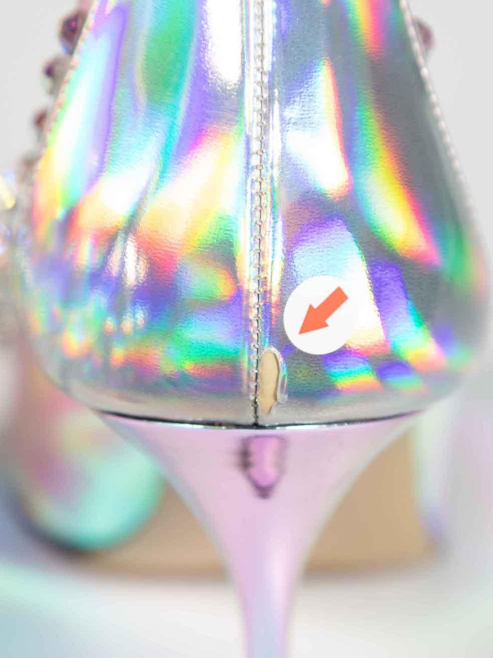 Mach & Mach Zapatos de tacón plateados con adornos iridiscentes Talla IT 39.5 en venta 1