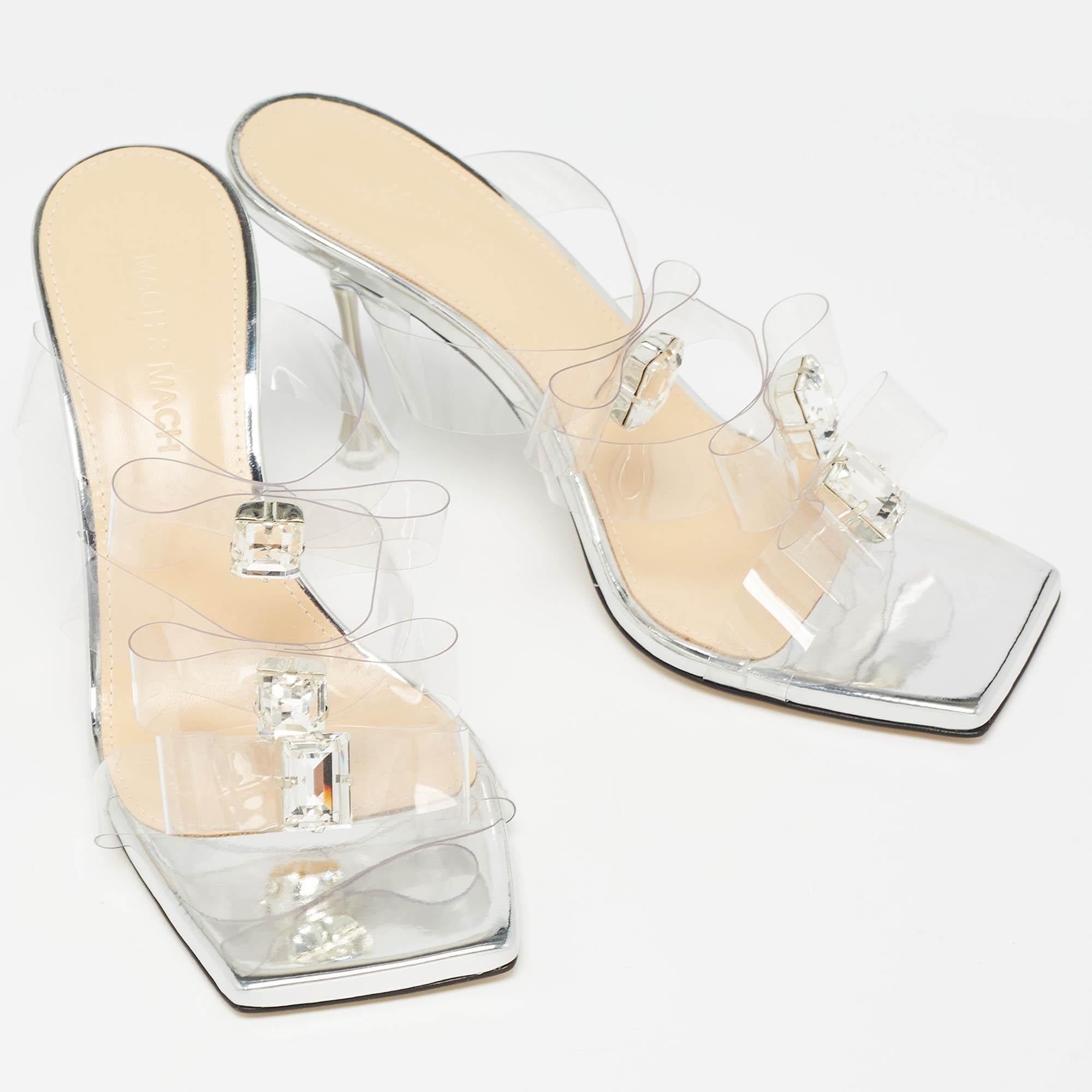 Mach & Mach Sandalias francesas de PVC transparente con triple lazo talla 37 en Nuevo estado para la venta en Dubai, Al Qouz 2