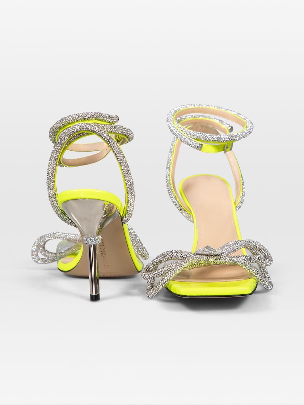 Mach & Mach Yellow Patent Double Bow Sandals Size IT 37 (Beige) im Angebot