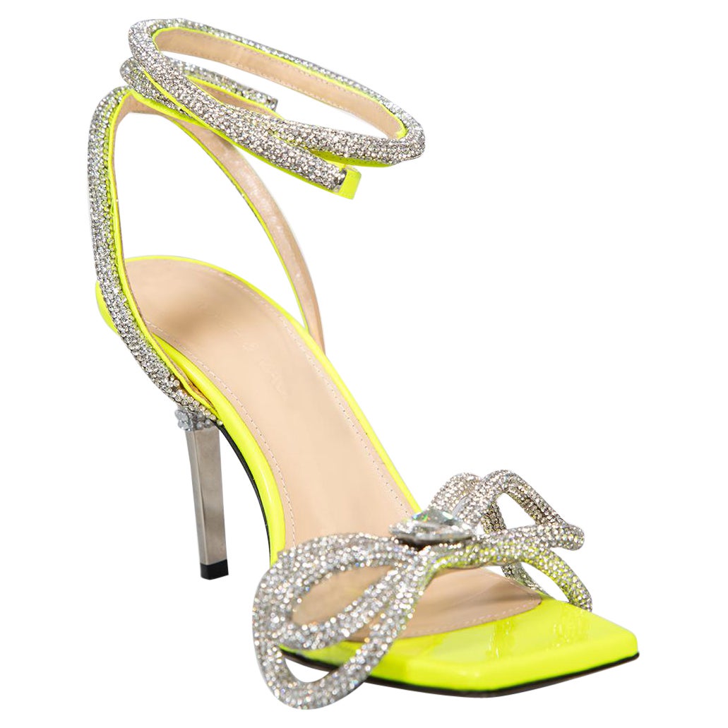 Mach
Mach Sandali con doppio fiocco in vernice gialla misura IT 37