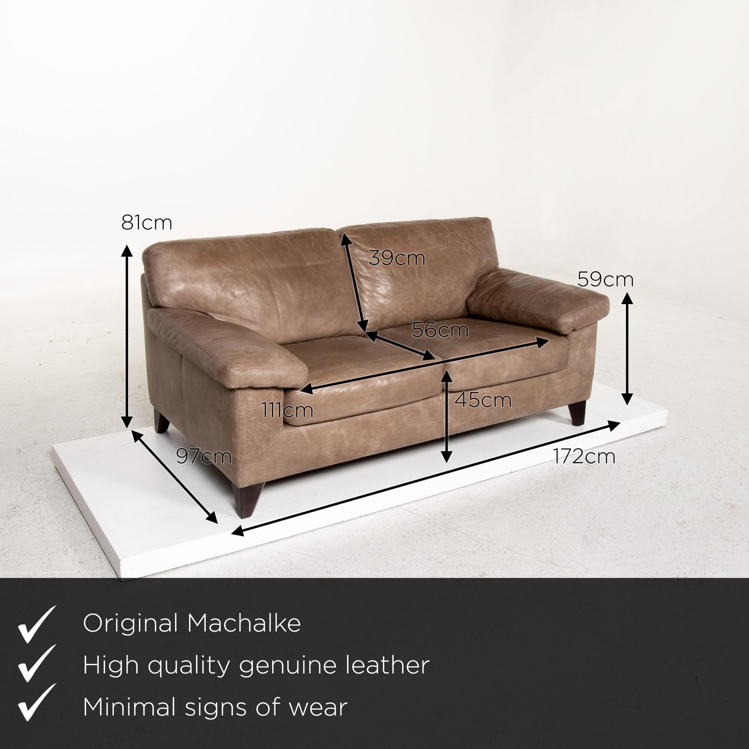 We present to you a Machalke Diego leather sofa brown two-seat couch Teun Van Zanten.


 Product measurements in centimeters:
 

Depth 97
Width 172
Height 81
Seat height 45
Rest height 59
Seat depth 56
Seat width 111
Back height 39.
 