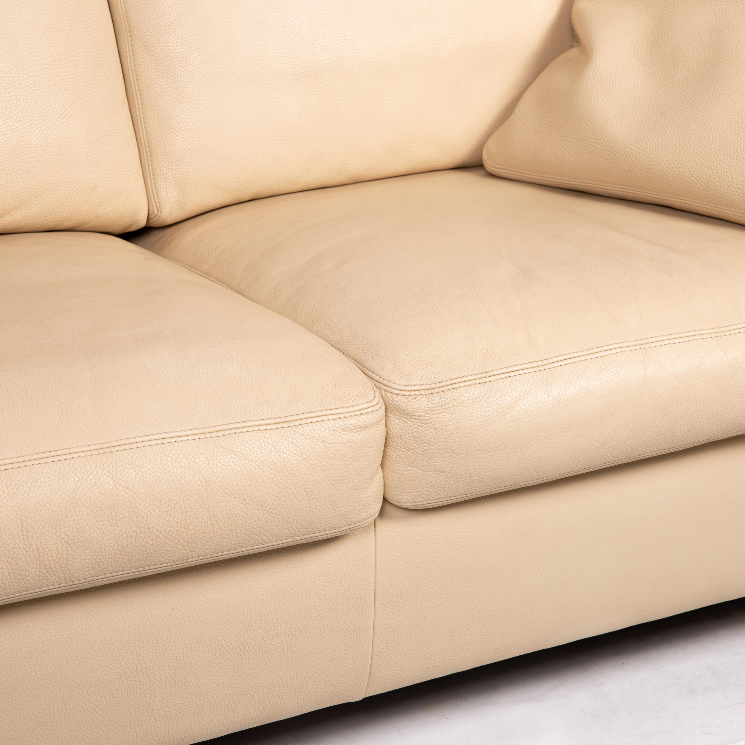 machalke couch