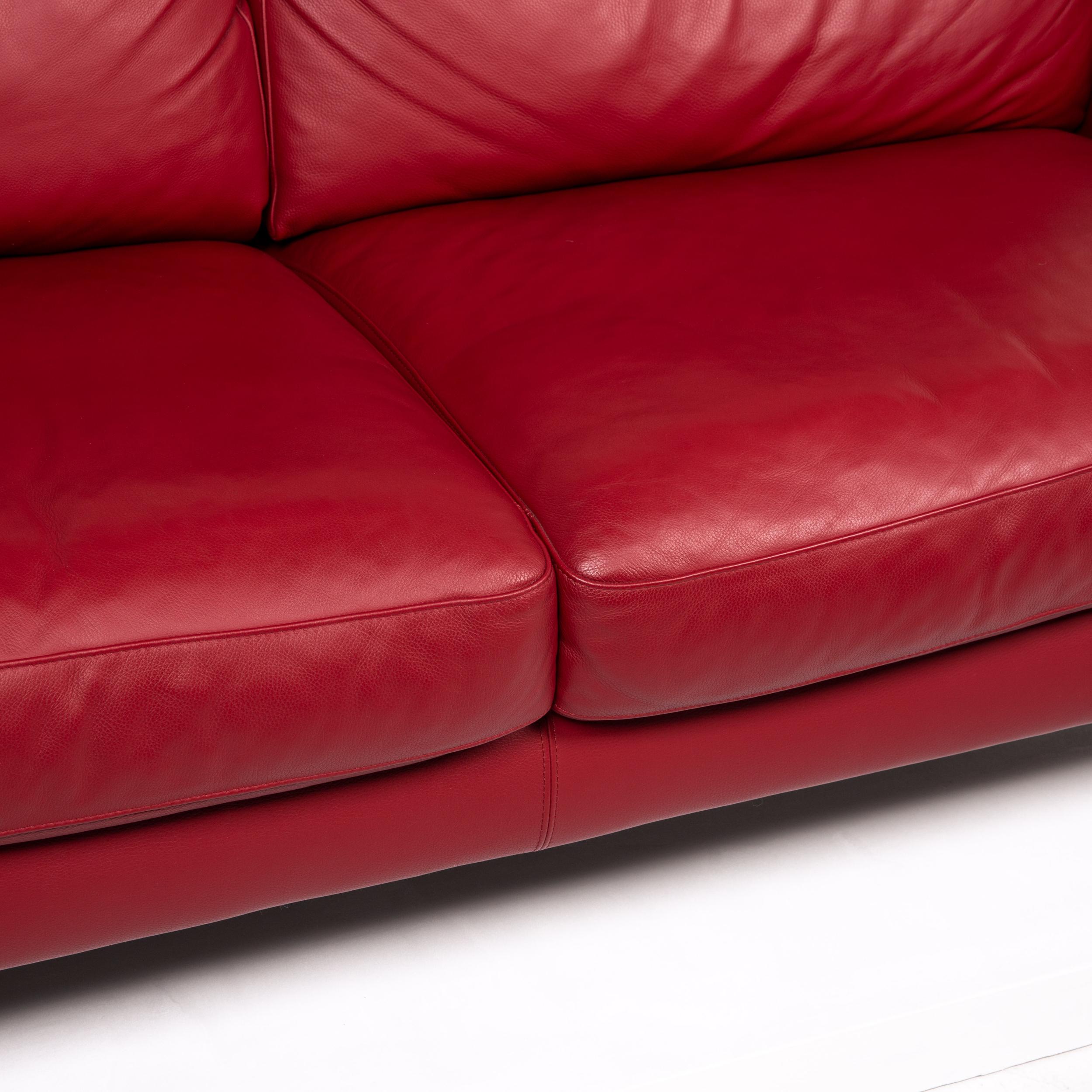 Machalke Leather Sofa Red Two-Seat Couch # 13906t In Good Condition In Cologne, DE