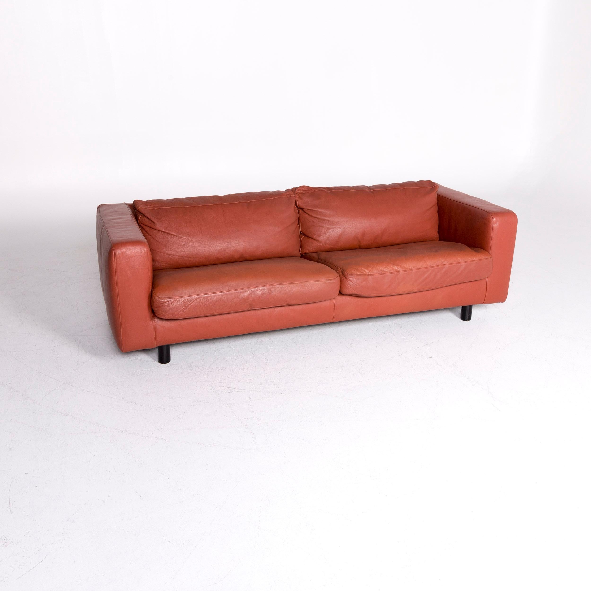 We bring to you a Machalke Valentino designer leather sofa brown rust brown two-seat couch.

Product measurements in centimeters:

Depth 90
Width 214
Height 68
Seat-height 42
Rest-height 63
Seat-depth 41
Seat-width 175
Back-height 28.
  