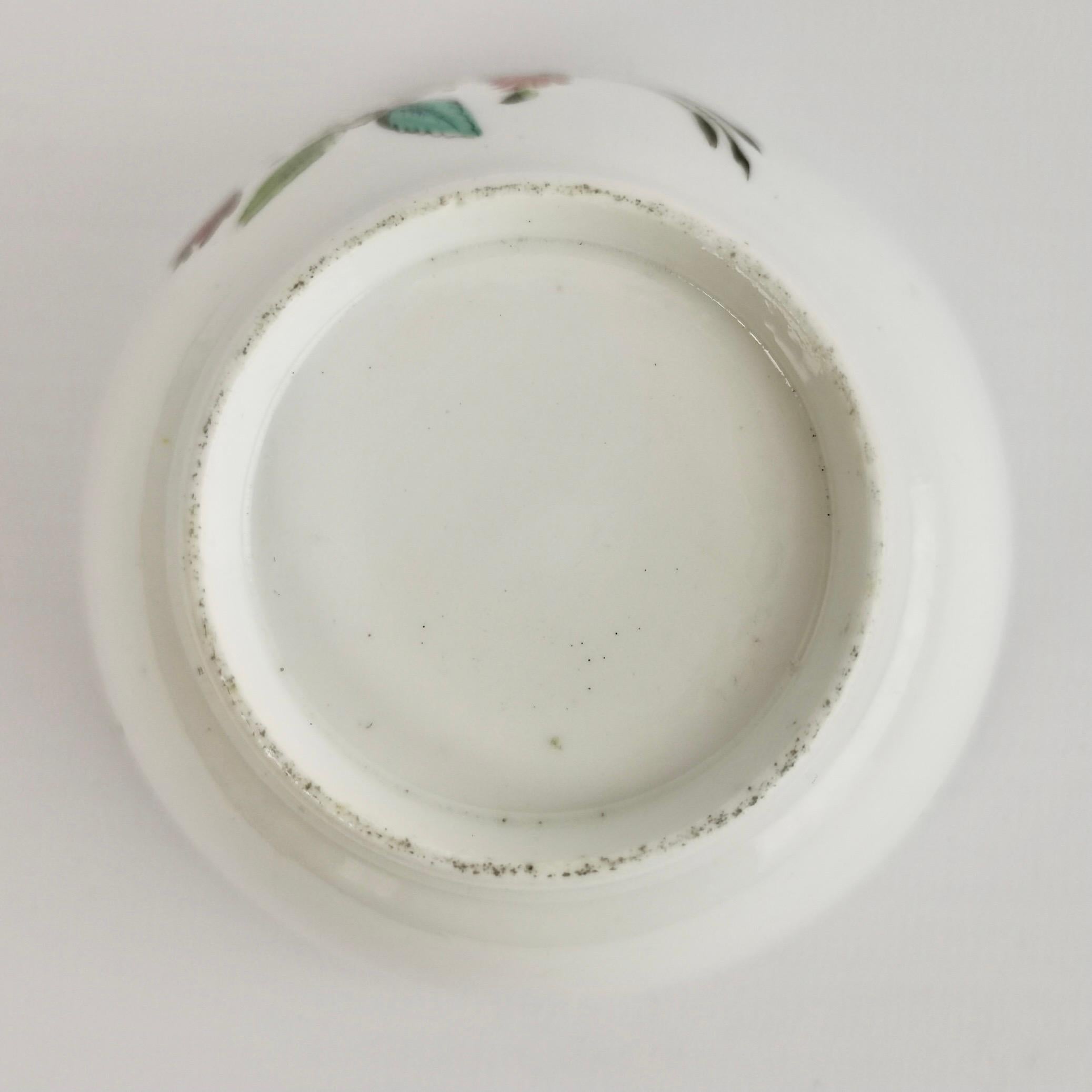 Machin Orphaned Porcelain Tea Bowl, White with Flowers, 1812-1815 3