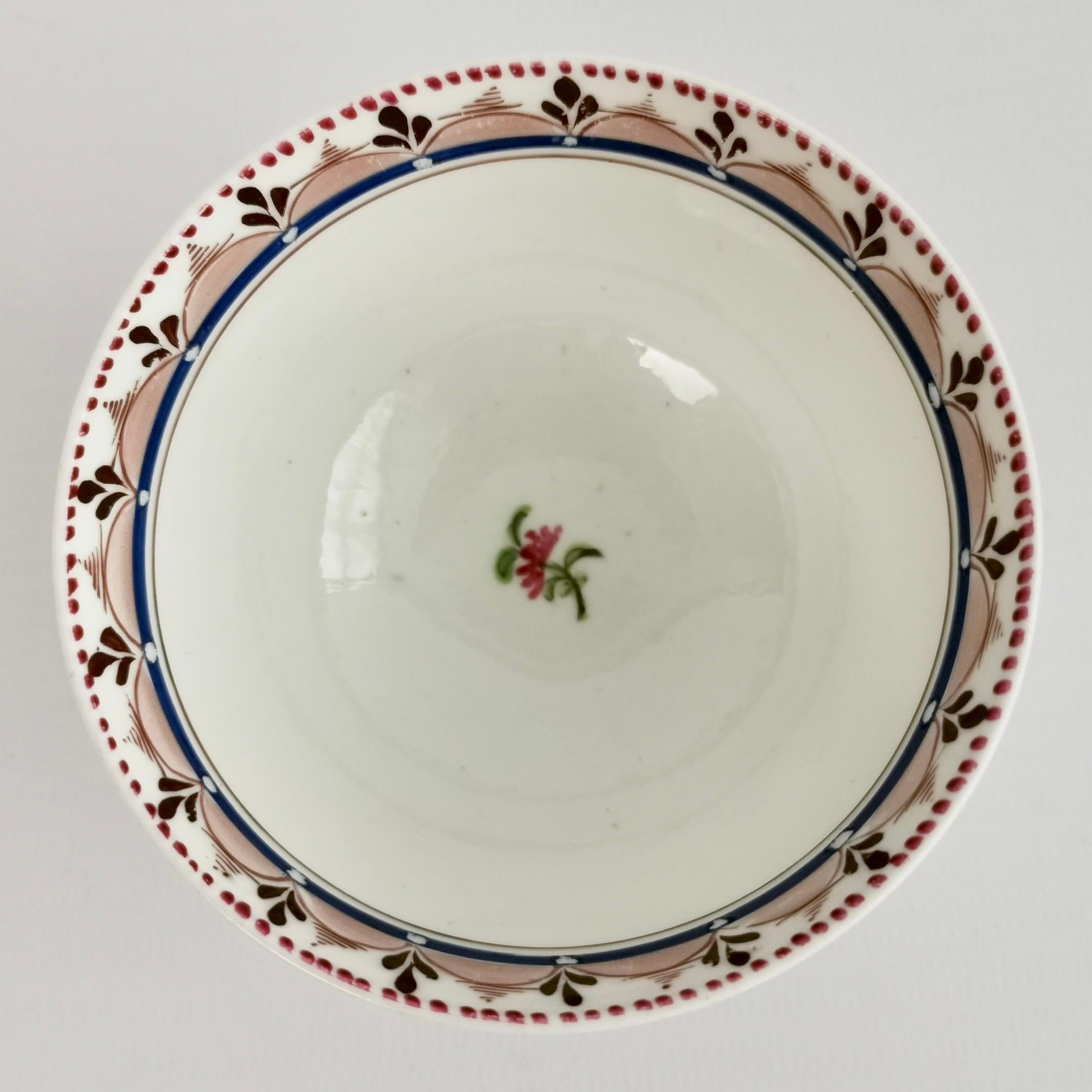 English Machin Orphaned Porcelain Tea Bowl, White with Flowers, 1812-1815