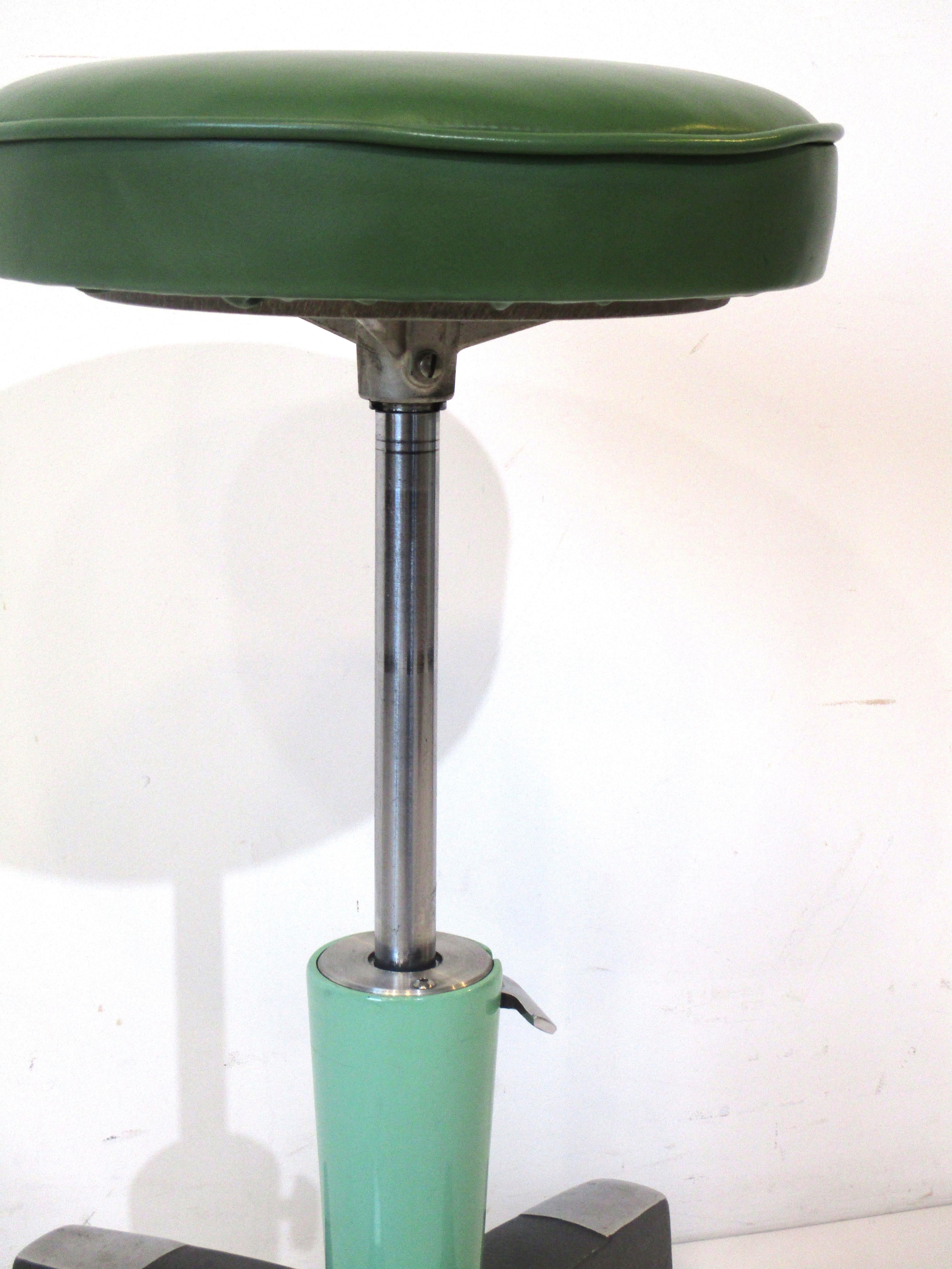 Machine Age Art Deco Adjustable Stool in the Style of Wolfgang Hoffmann, Webber For Sale 1