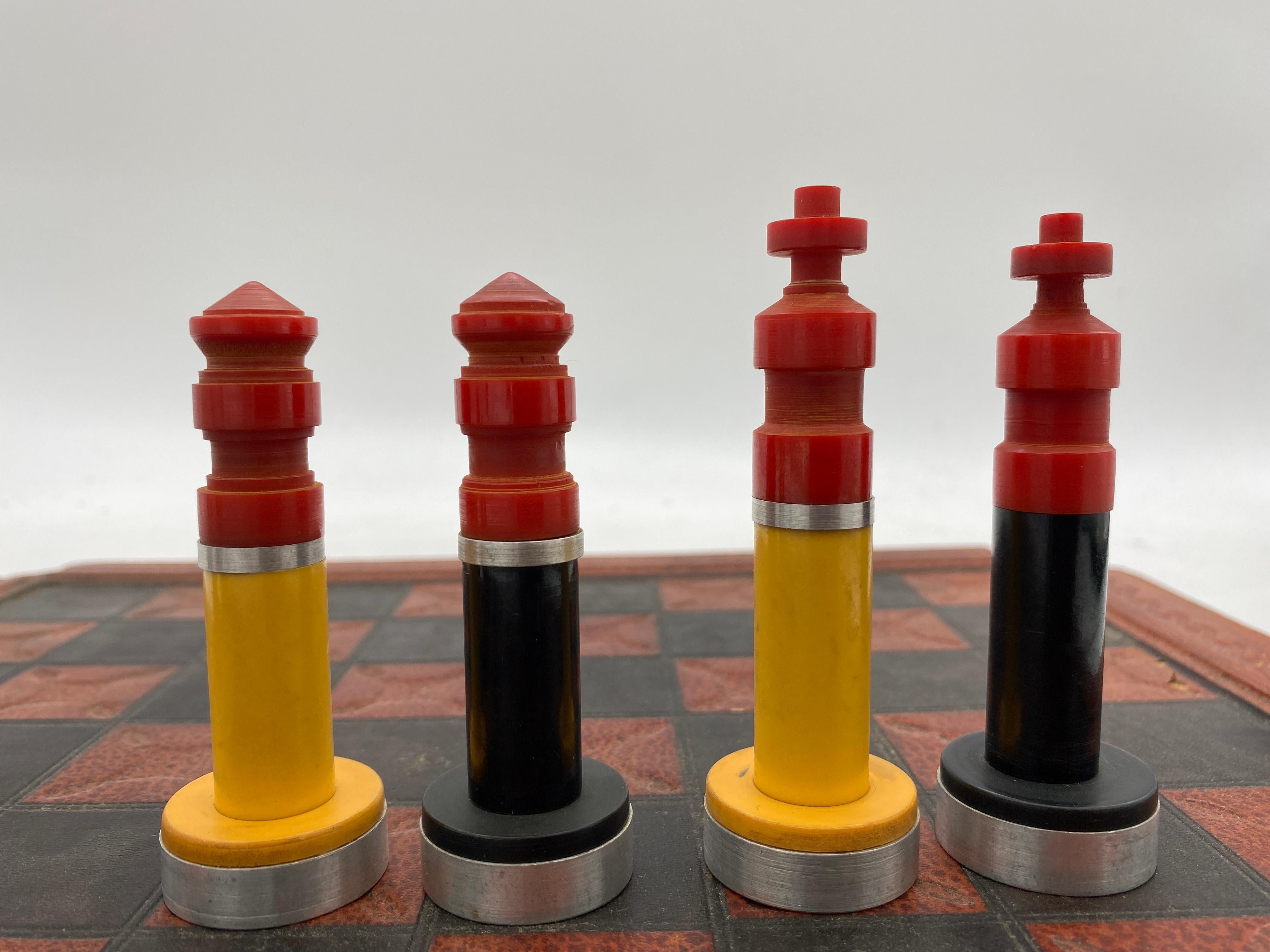 Machine Age Art Deco Bakelite Chess Set w/ Machined Alumminum Bases 5