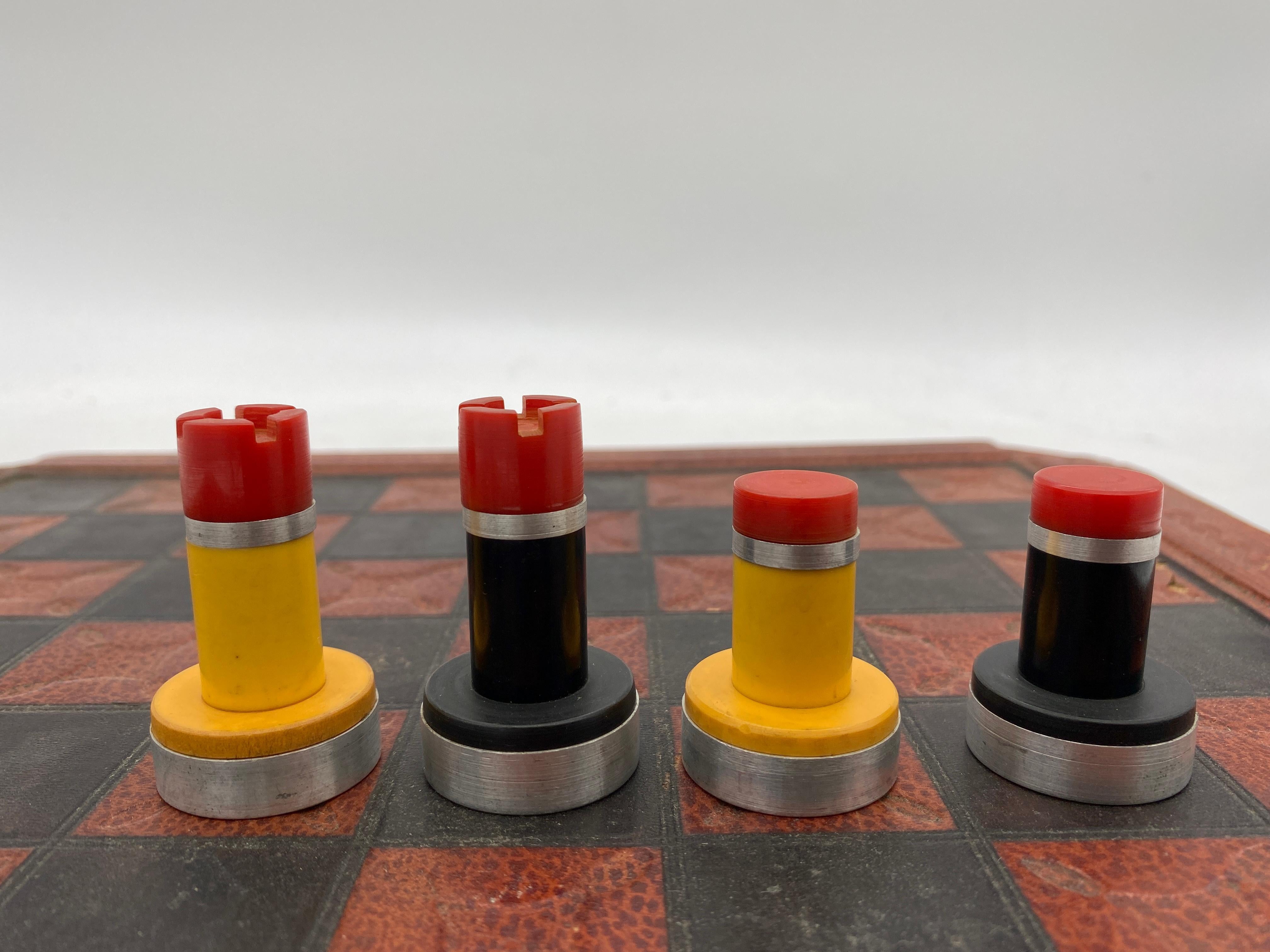 Machine Age Art Deco Bakelite Chess Set w/ Machined Alumminum Bases 7