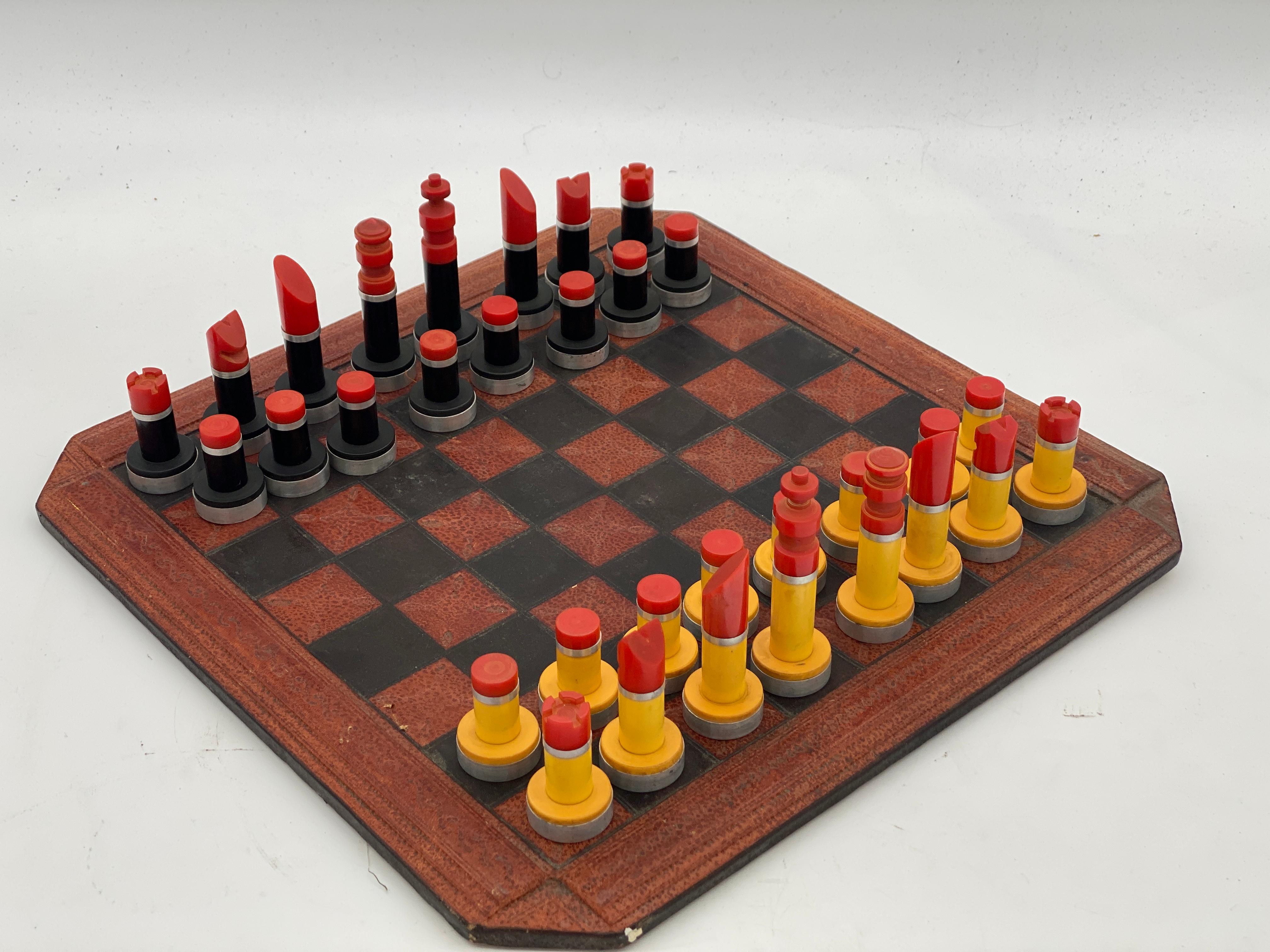 Mid-20th Century Machine Age Art Deco Bakelite Chess Set w/ Machined Alumminum Bases