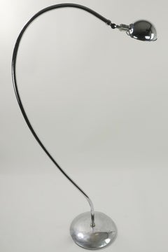 Machine Age Art Deco Chrome Floor Lamp of Exaggerated Curved Form