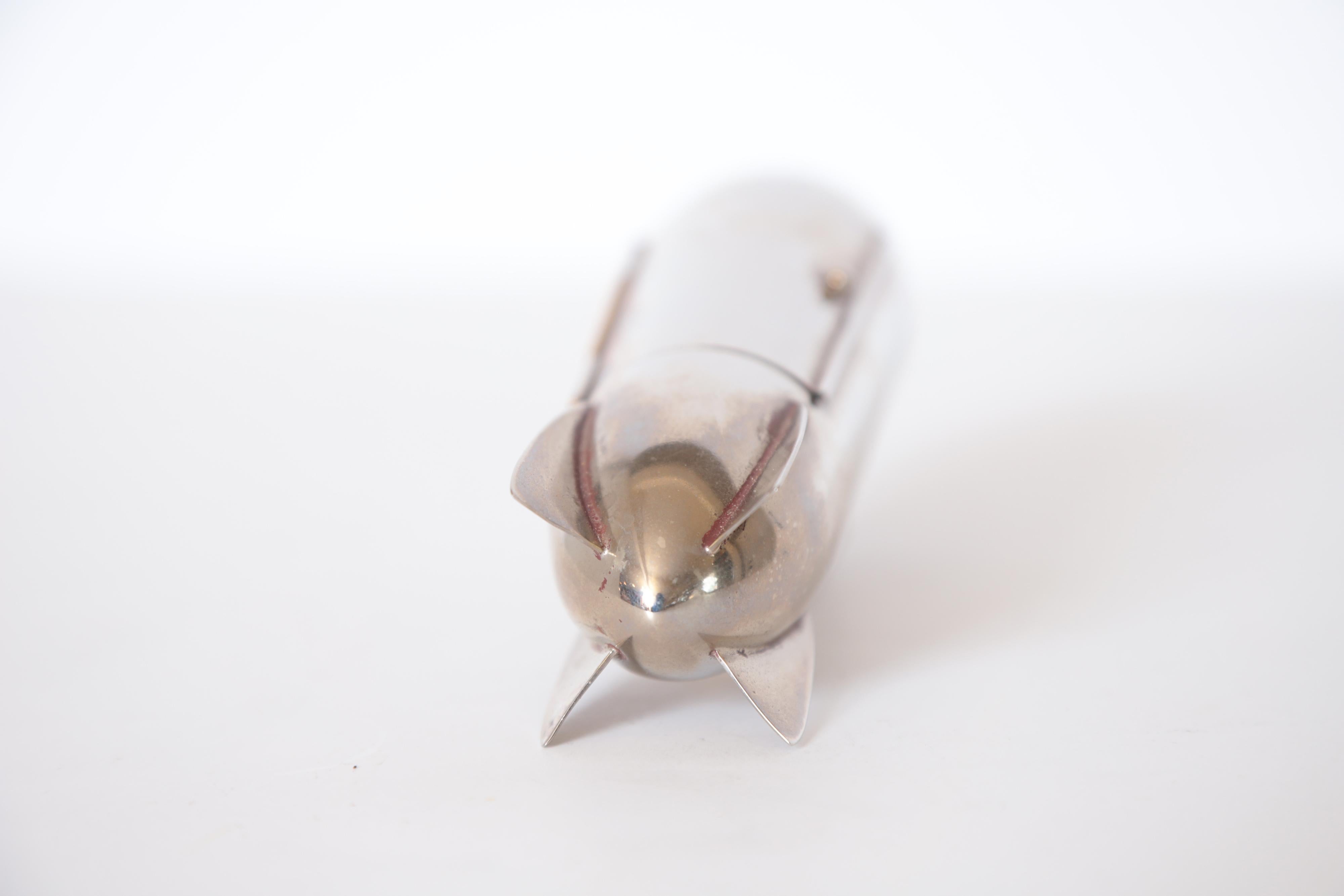 Machine Age Art Deco Chrome Zeppelin Cigarette Holder or Trinket Box In Fair Condition In Dallas, TX