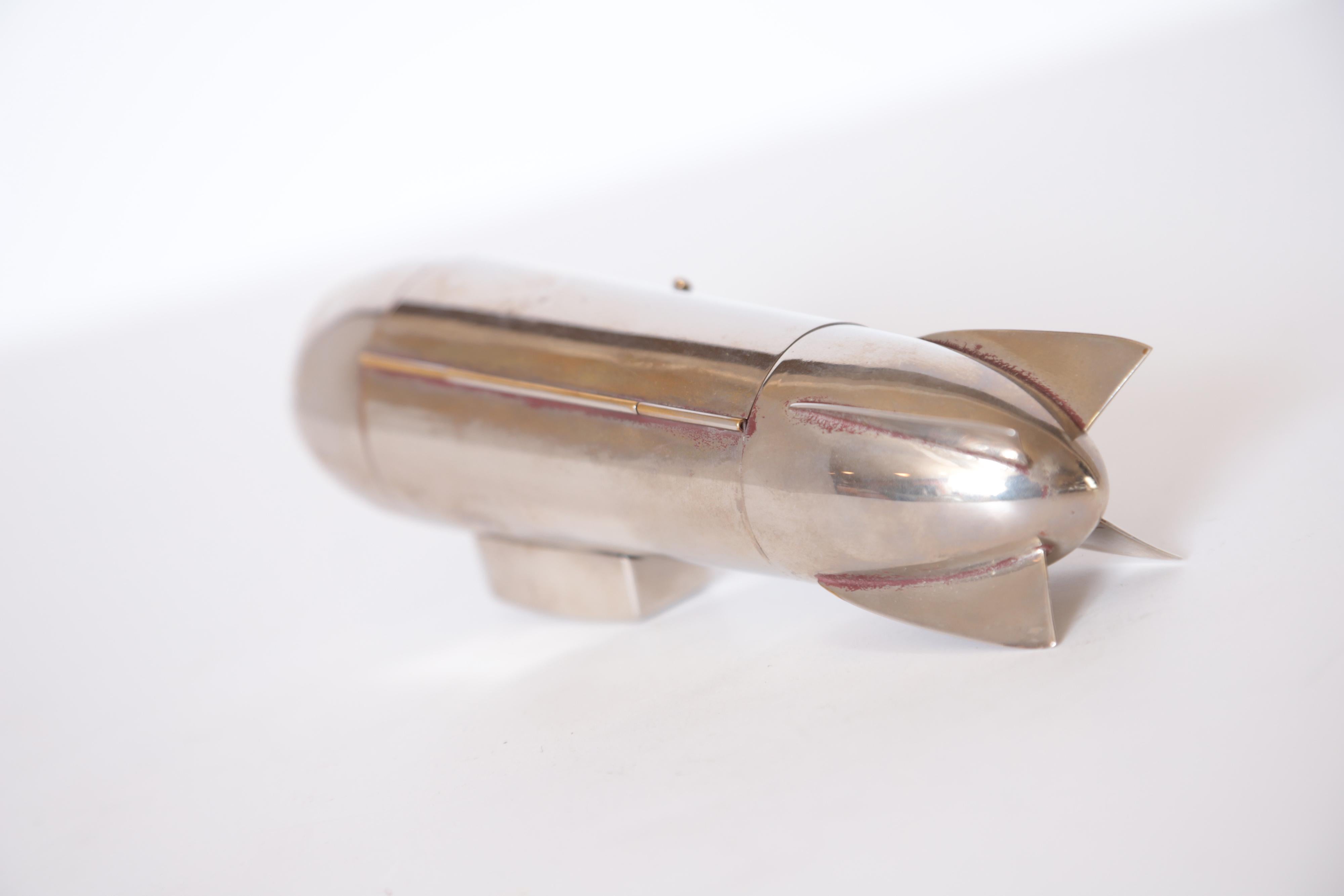 Mid-20th Century Machine Age Art Deco Chrome Zeppelin Cigarette Holder or Trinket Box