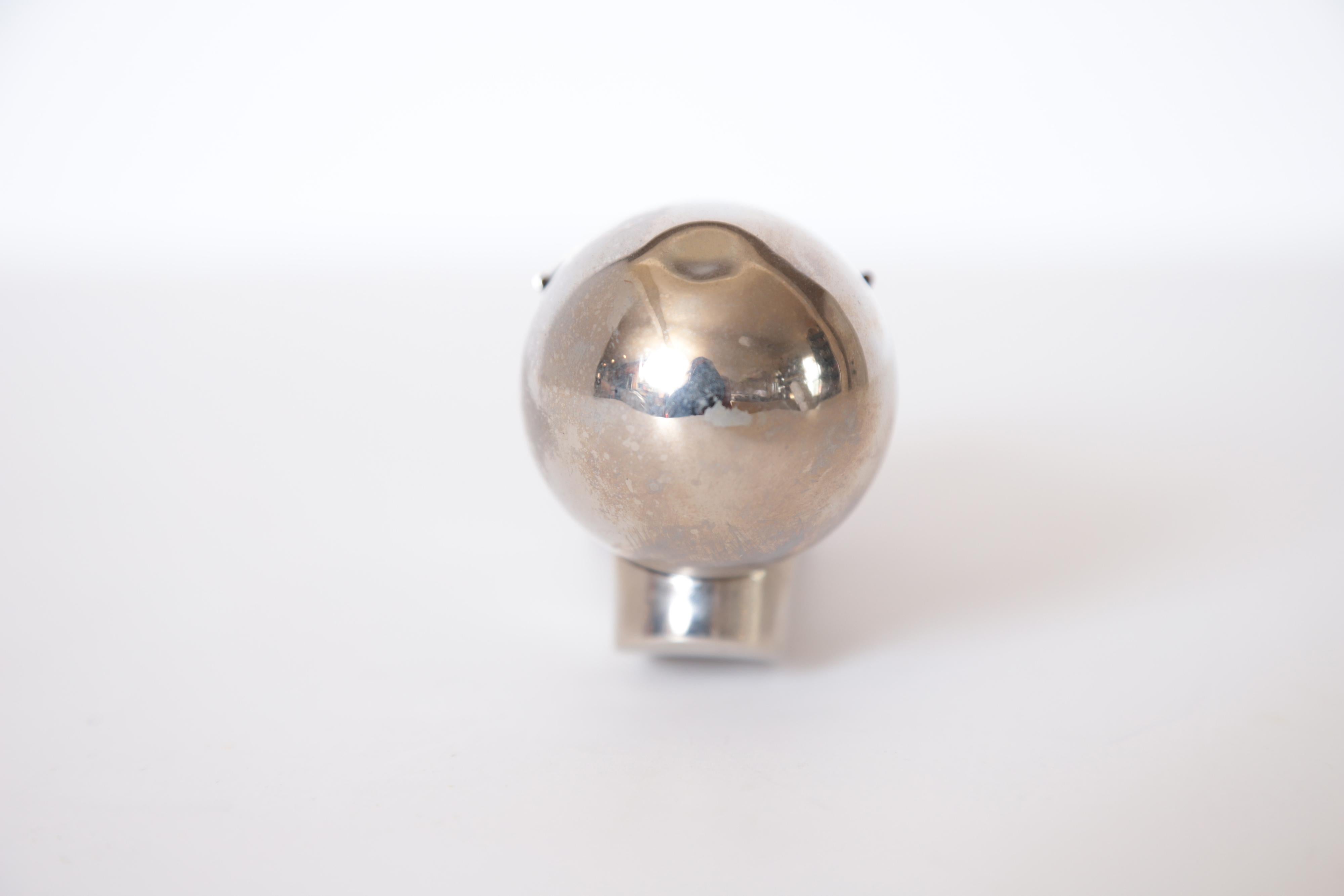 Machine Age Art Deco Chrome Zeppelin Cigarette Holder or Trinket Box 3