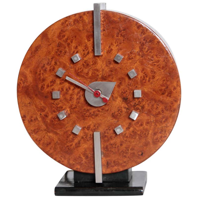 Iconic streamline Lawson Zephyr clock at 1stDibs